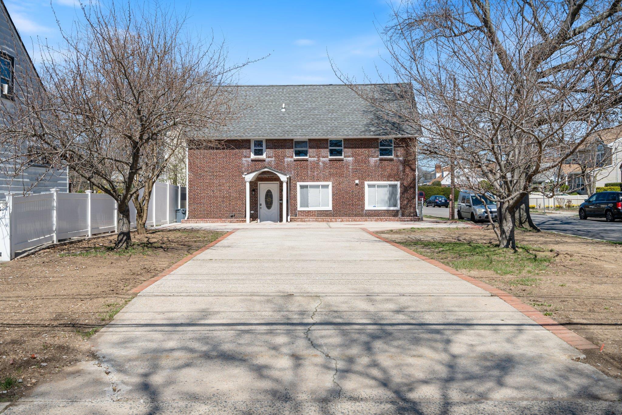 Single Family Newport  Nassau County, NY 11553, MLS-847249-2