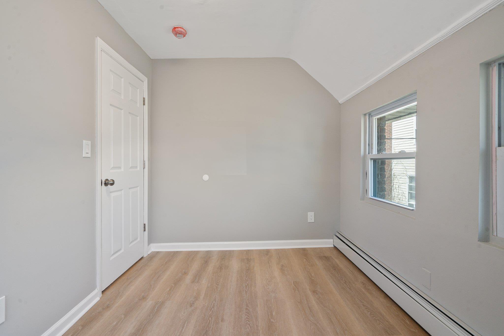 Single Family Newport  Nassau County, NY 11553, MLS-847249-21