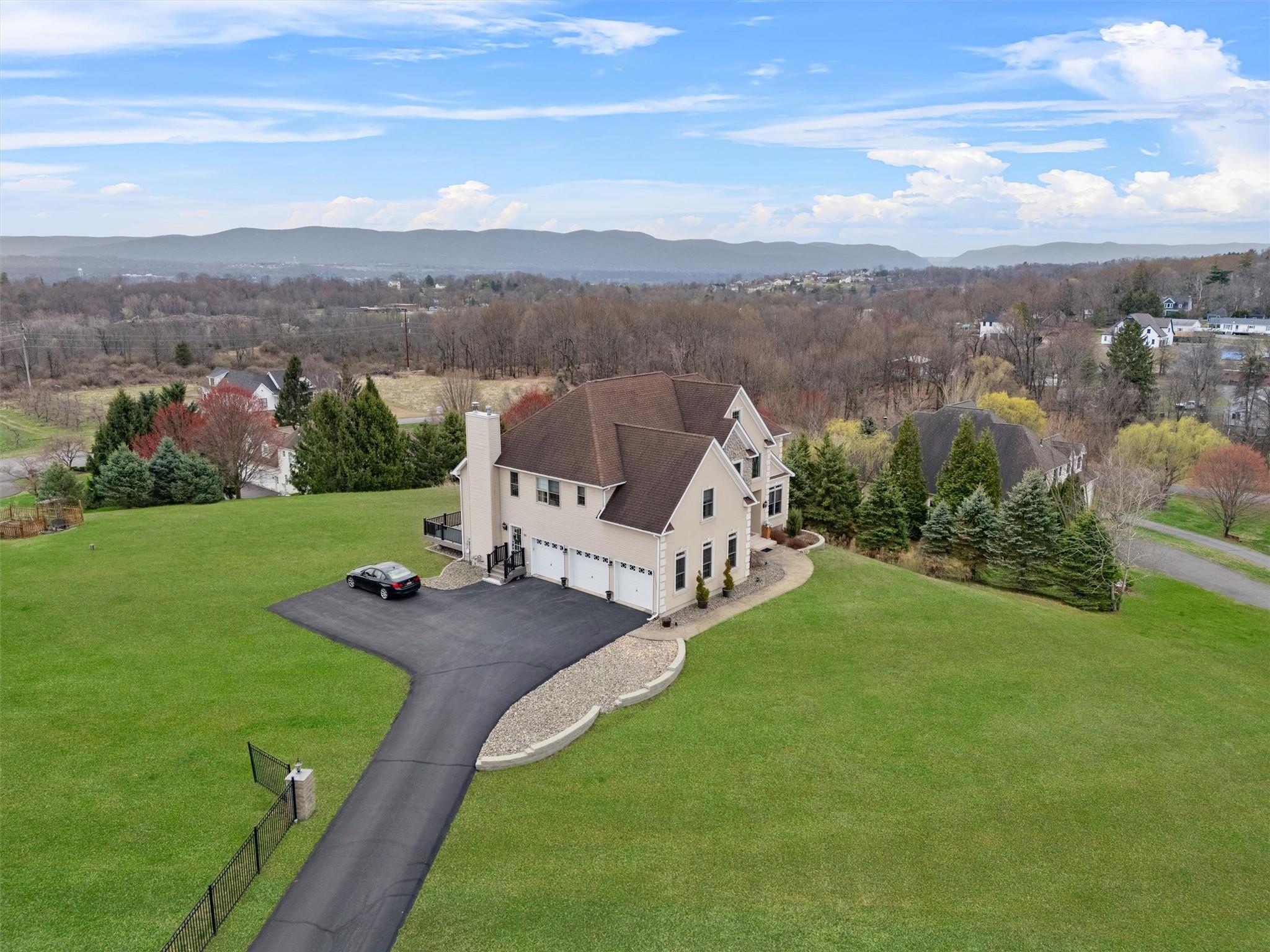 Single Family Lattintown  Orange County, NY 12550, MLS-847265-2