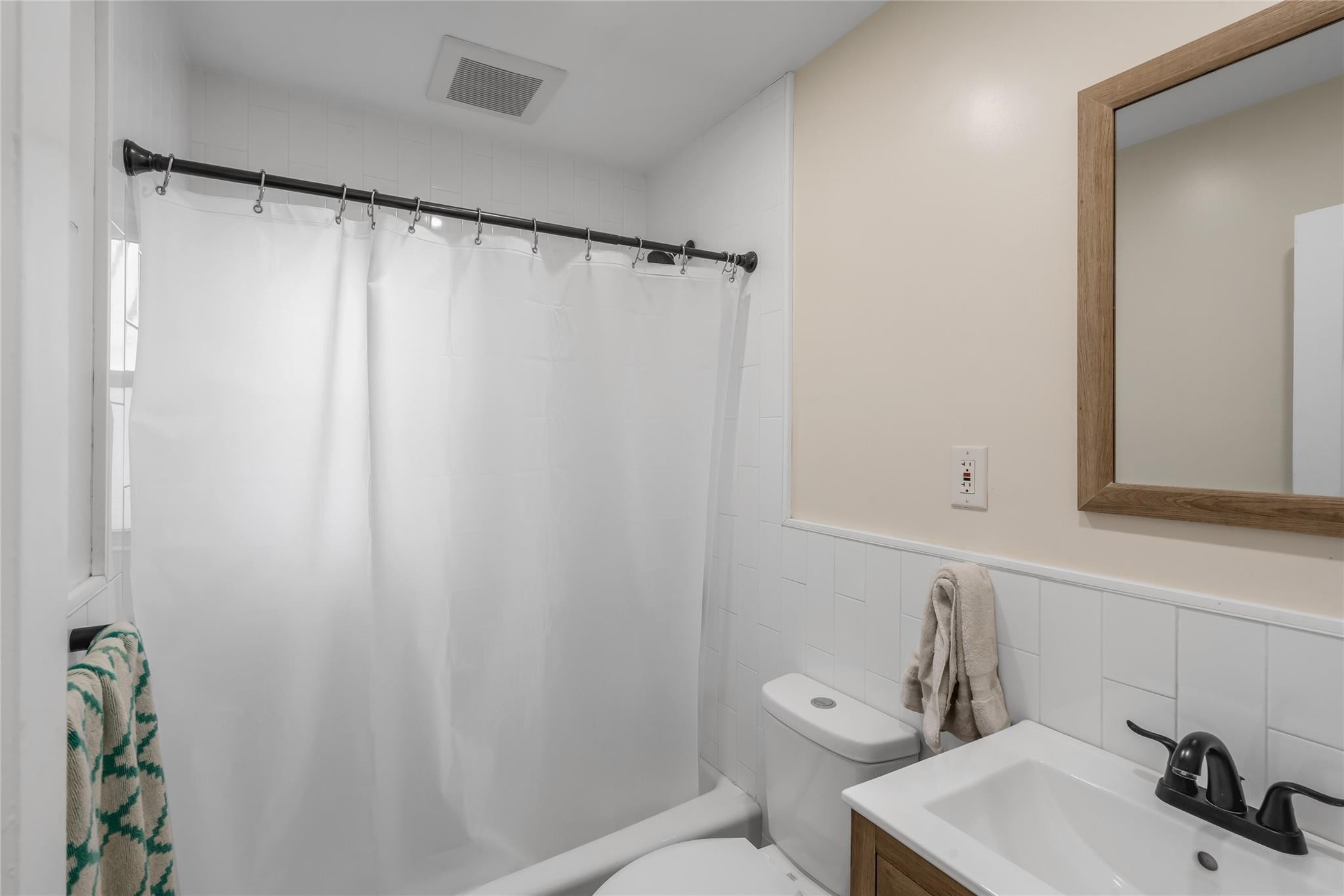 Single Family Marvin  Nassau County, NY 11553, MLS-847279-7