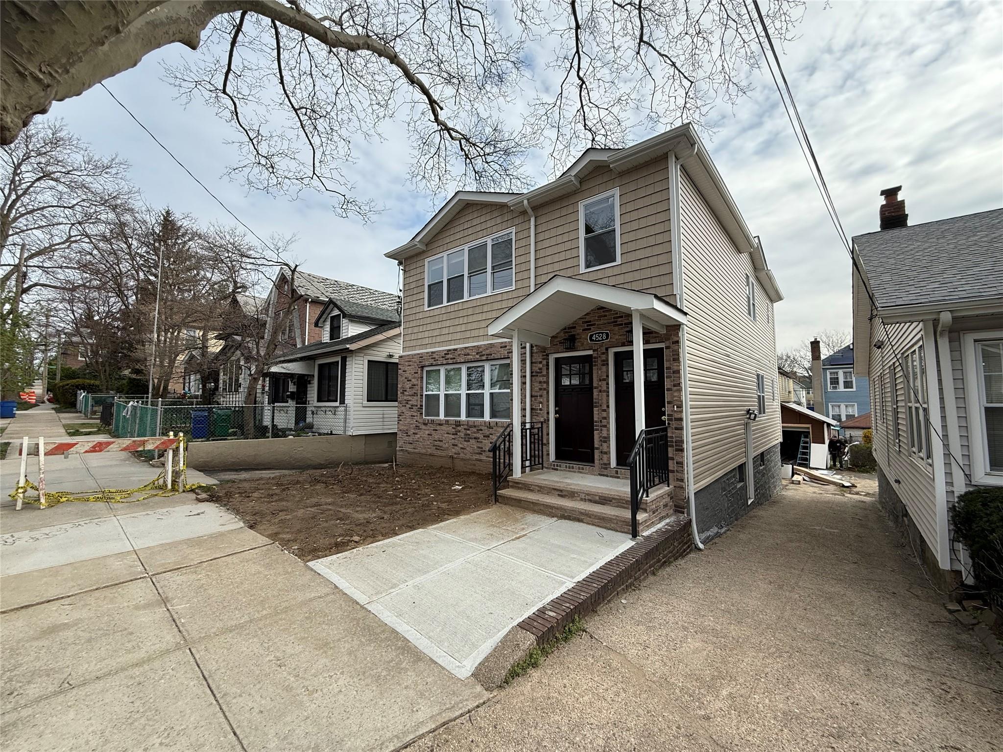 Single Family Murdock  Bronx, NY 10466, MLS-847315-3
