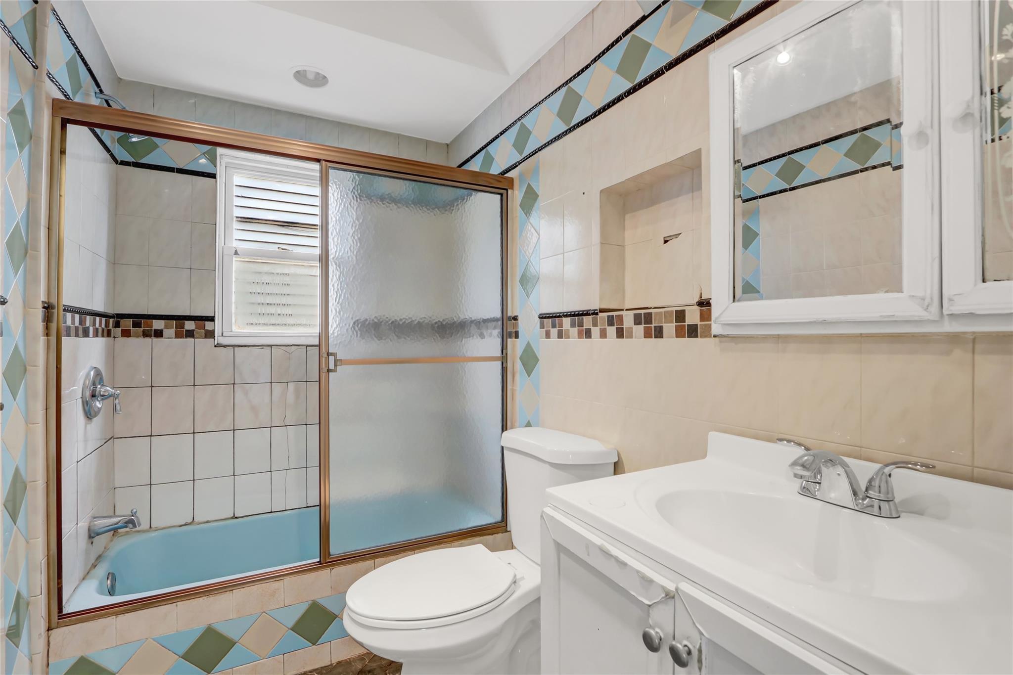 Single Family Hewlett  Nassau County, NY 11550, MLS-847316-11