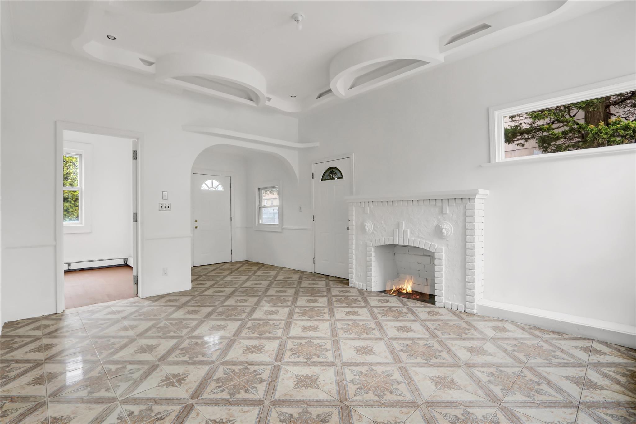 Single Family Hewlett  Nassau County, NY 11550, MLS-847316-4