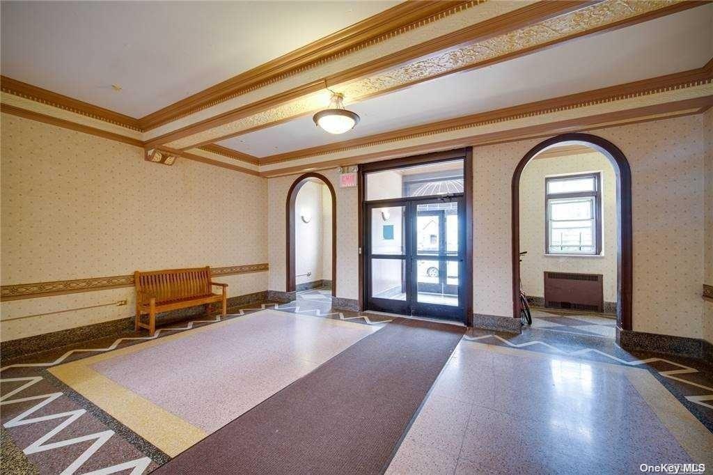 Apartment Austin  Queens, NY 11375, MLS-847319-2