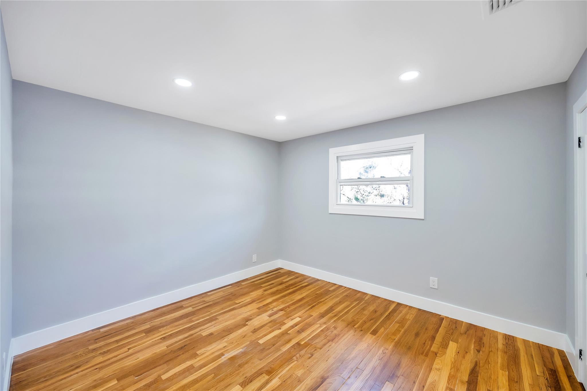 Single Family Huckleberry  Nassau County, NY 11771, MLS-847322-22