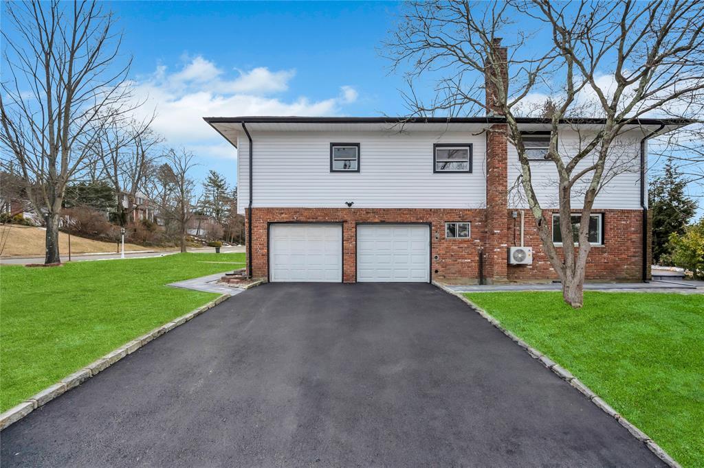 Single Family Huckleberry  Nassau County, NY 11771, MLS-847322-26
