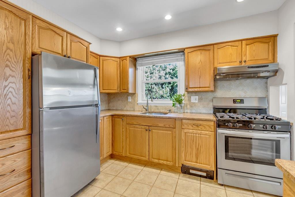 Single Family Richlee  Suffolk County, NY 11715, MLS-847326-13