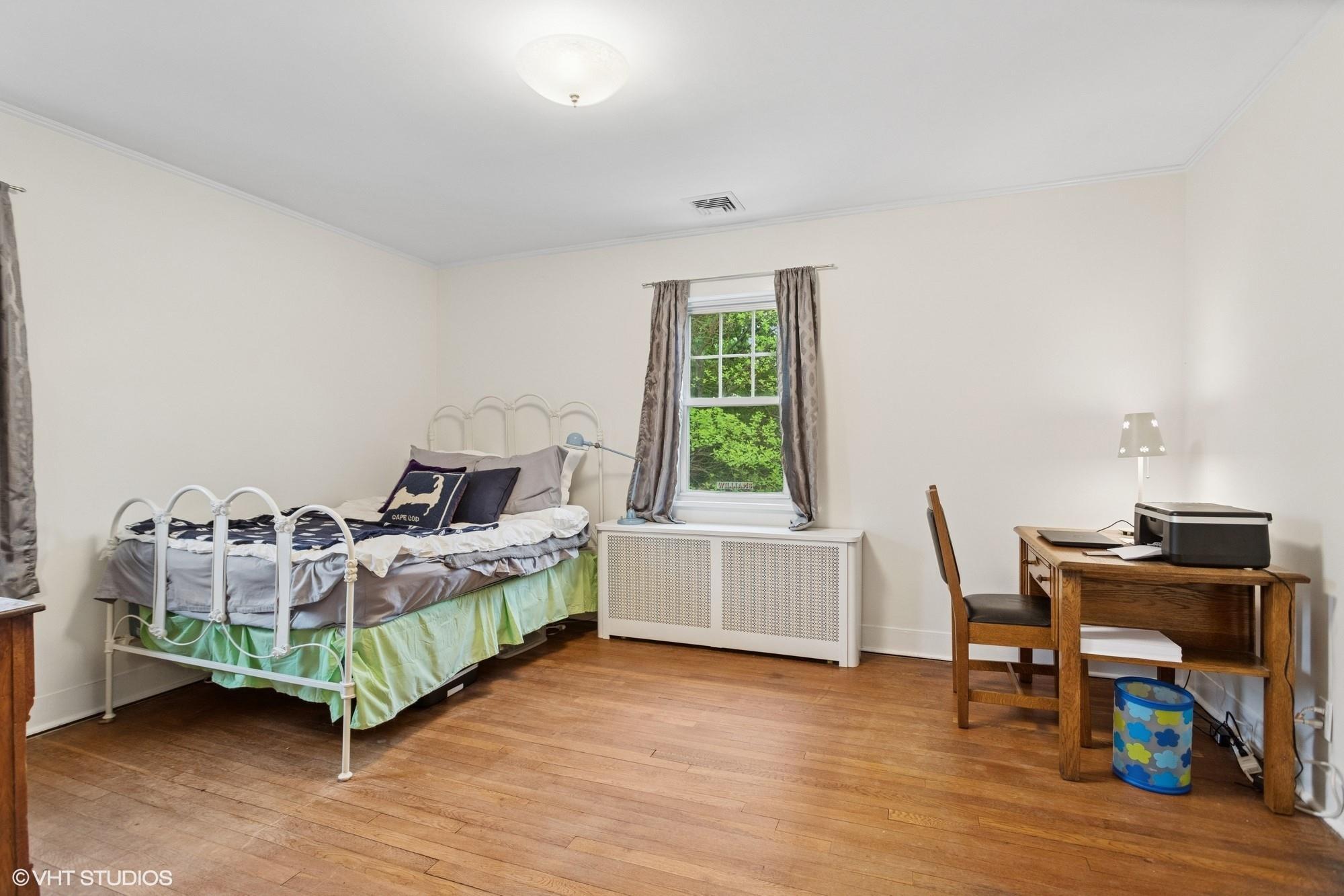 Single Family Hillcrest  Westchester County, NY 10538, MLS-847342-19