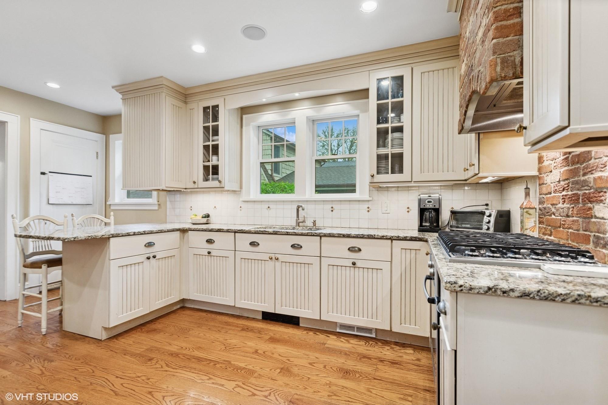 Single Family Hillcrest  Westchester County, NY 10538, MLS-847342-25