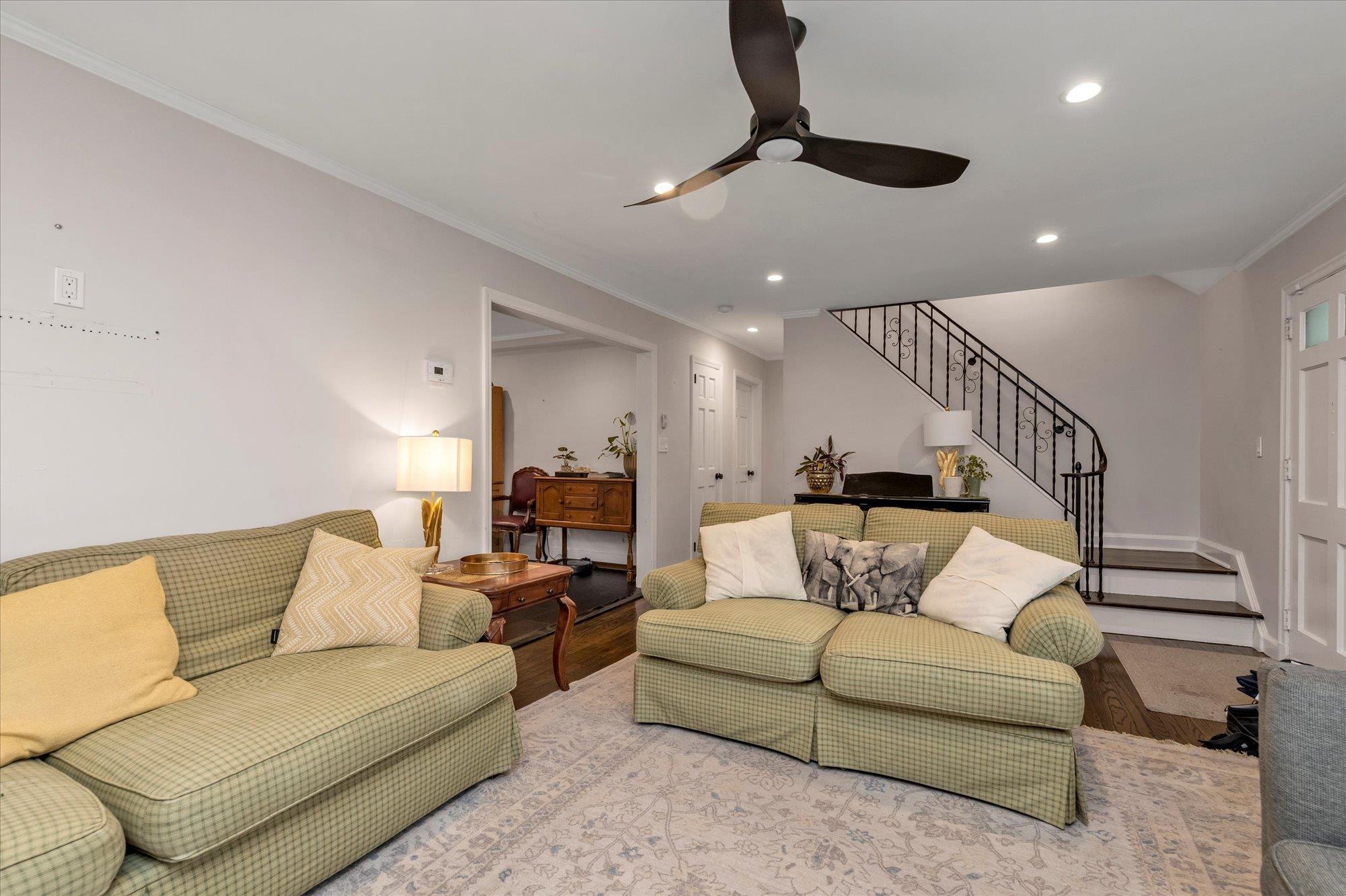 Single Family Longview  Nassau County, NY 11050, MLS-847347-8