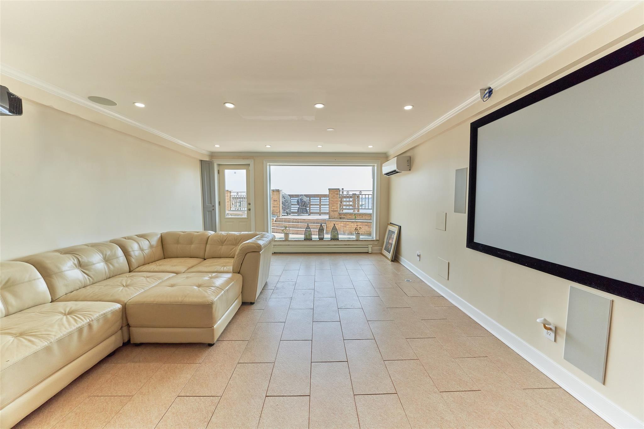Single Family Dean  Bronx, NY 10465, MLS-847359-22