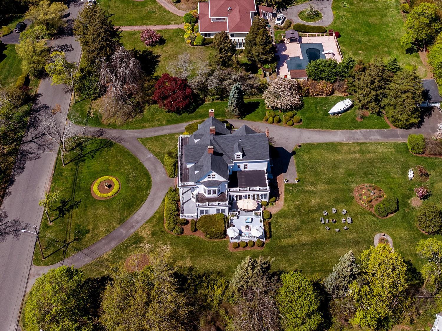 Single Family Penataquit  Suffolk County, NY 11706, MLS-847363-43