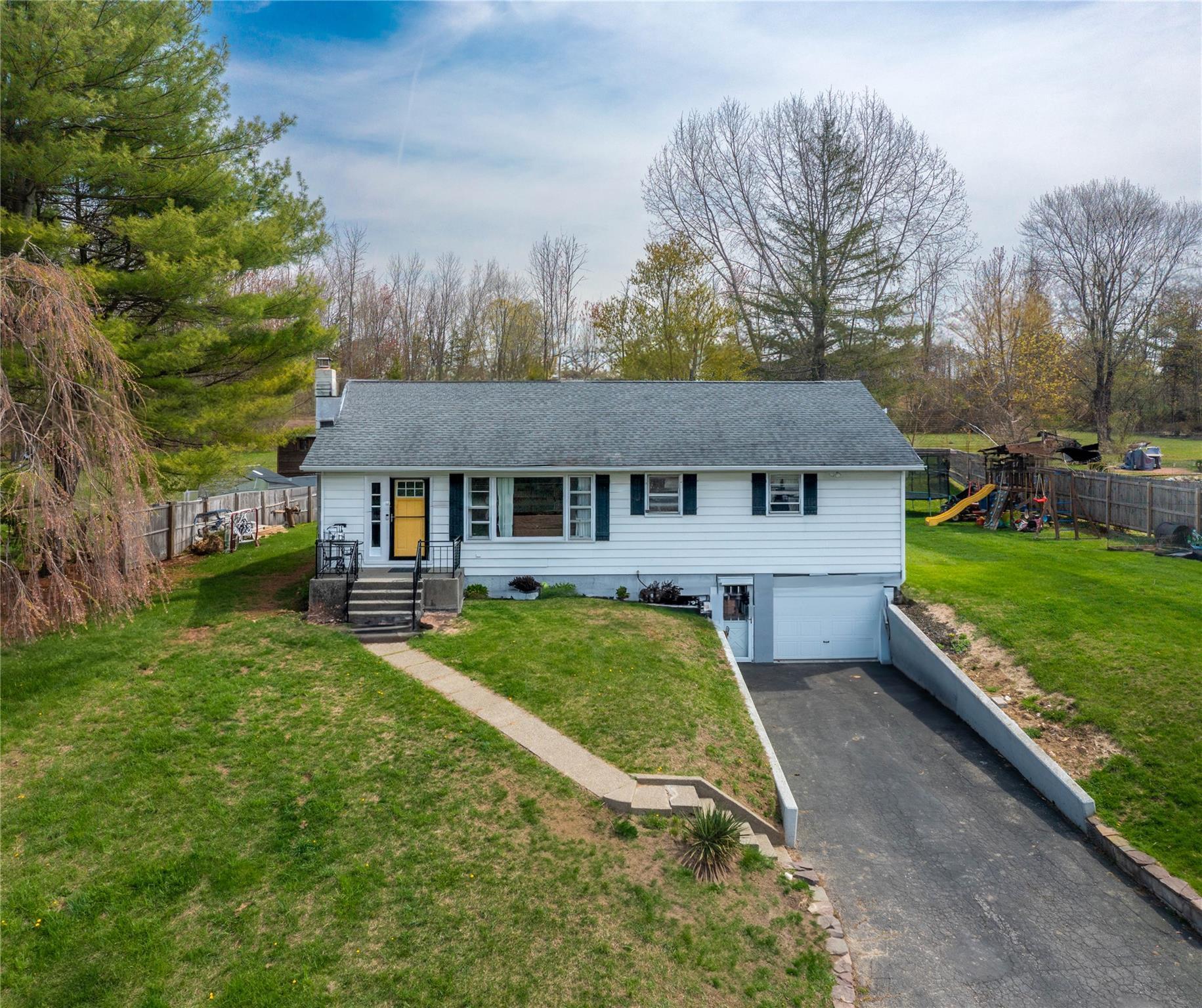Single Family Hillside  Dutchess County, NY 12594, MLS-847366-2