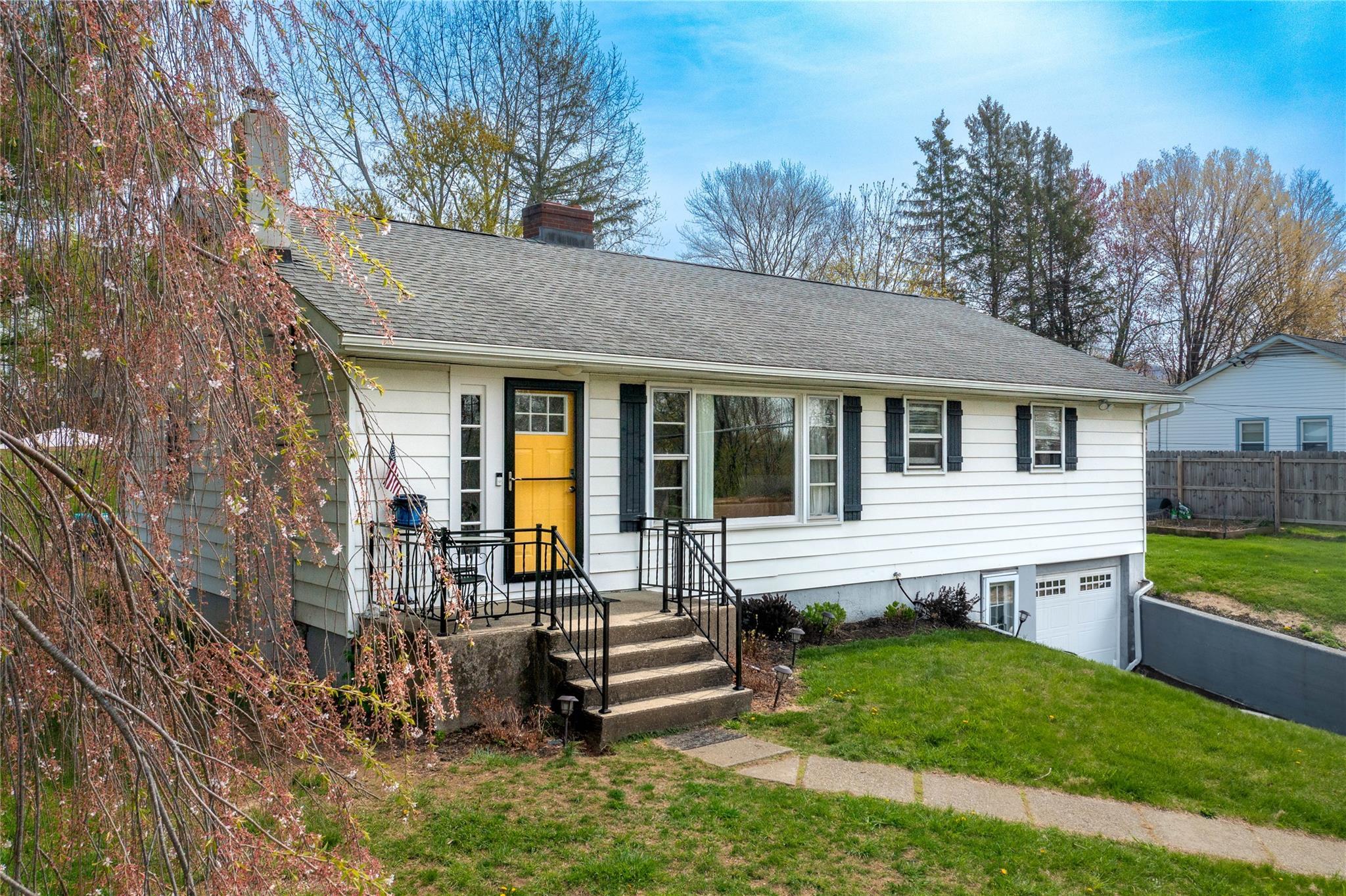 Single Family Hillside  Dutchess County, NY 12594, MLS-847366-3