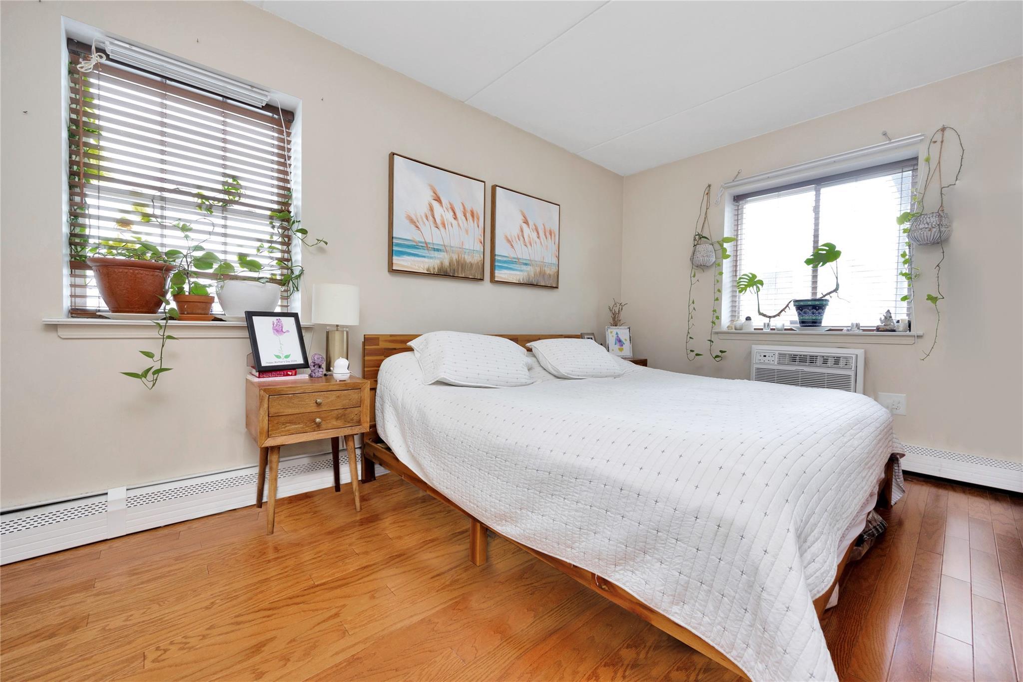 Single Family Beach 62nd  Queens, NY 11692, MLS-847391-5