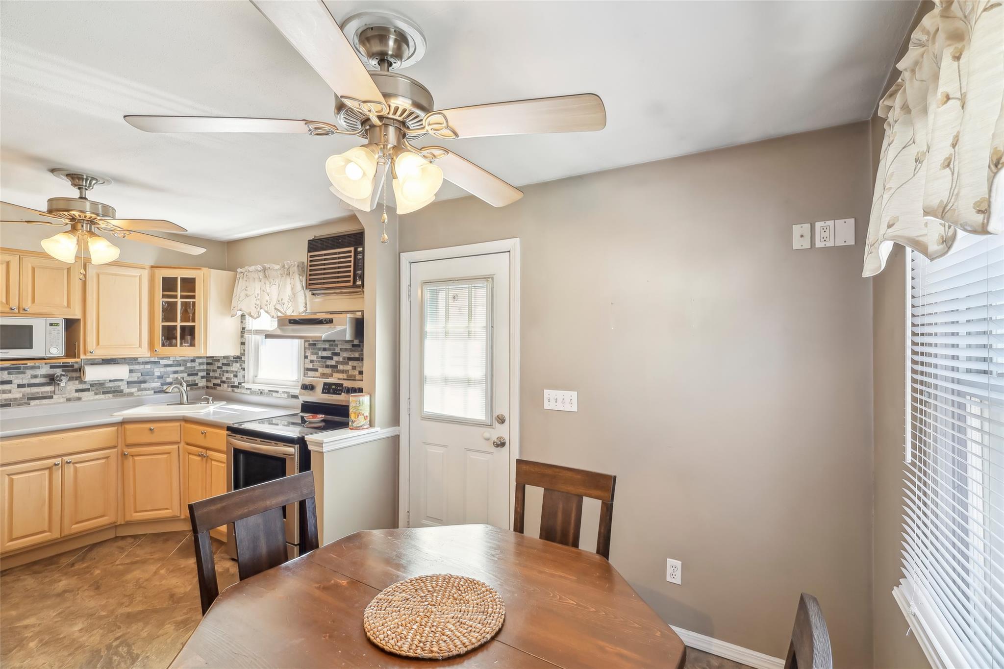 Single Family 3rd  Nassau County, NY 11714, MLS-847397-10