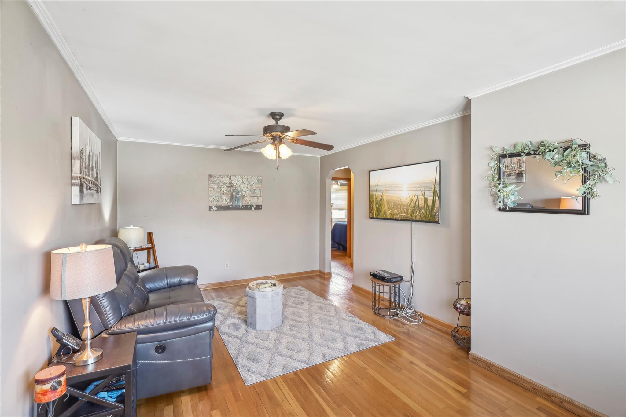Single Family 3rd  Nassau County, NY 11714, MLS-847397-15