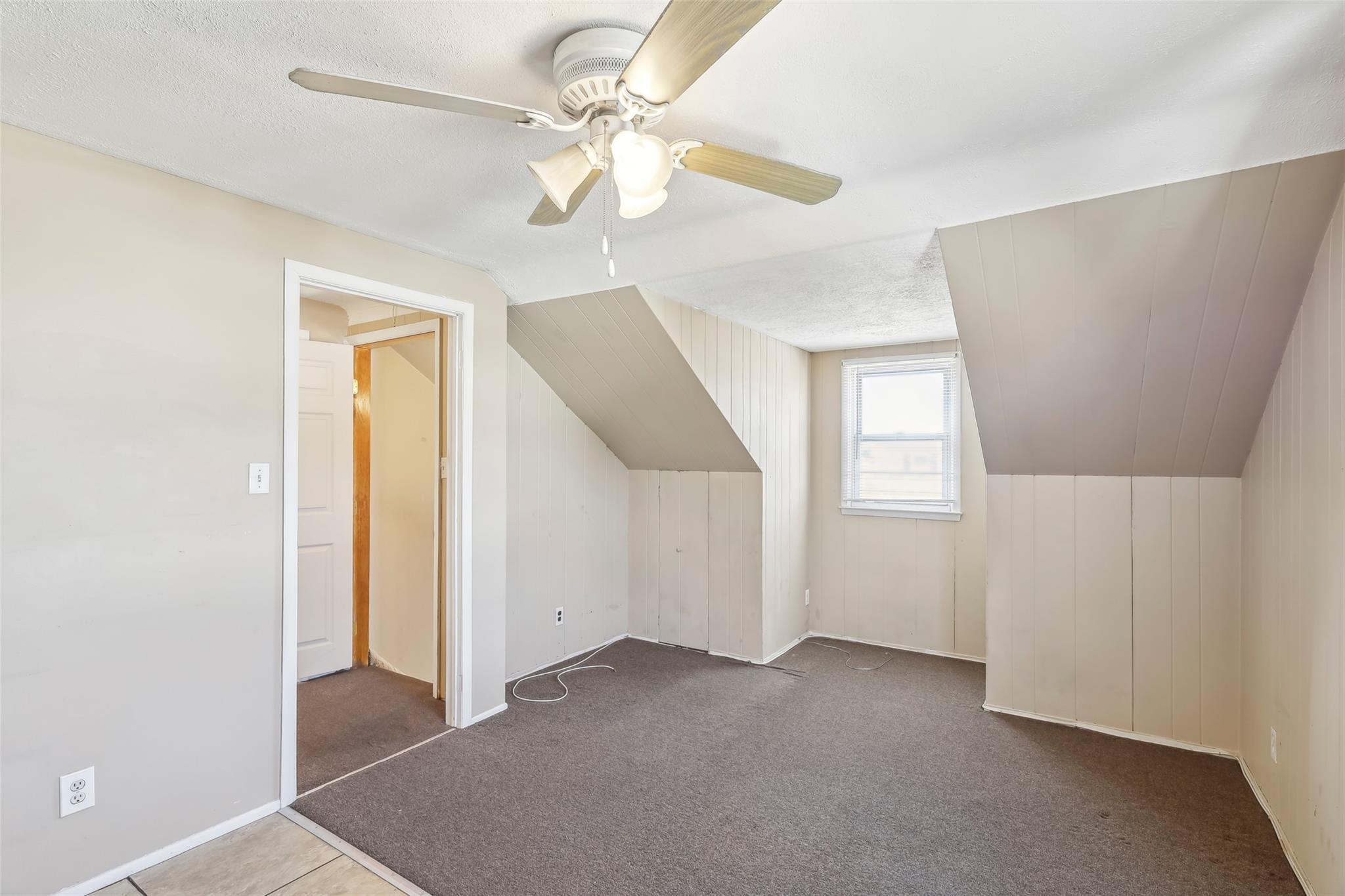 Single Family 3rd  Nassau County, NY 11714, MLS-847397-25