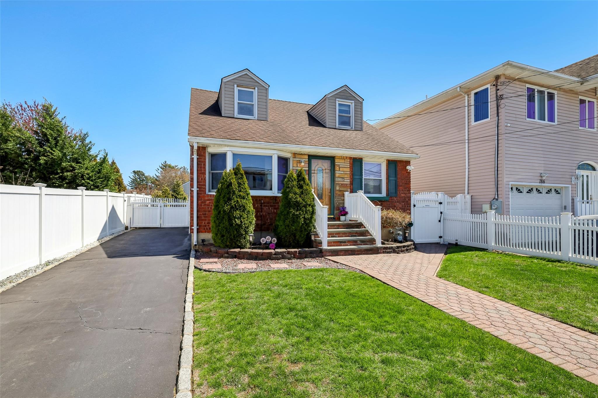 Single Family 3rd  Nassau County, NY 11714, MLS-847397-3