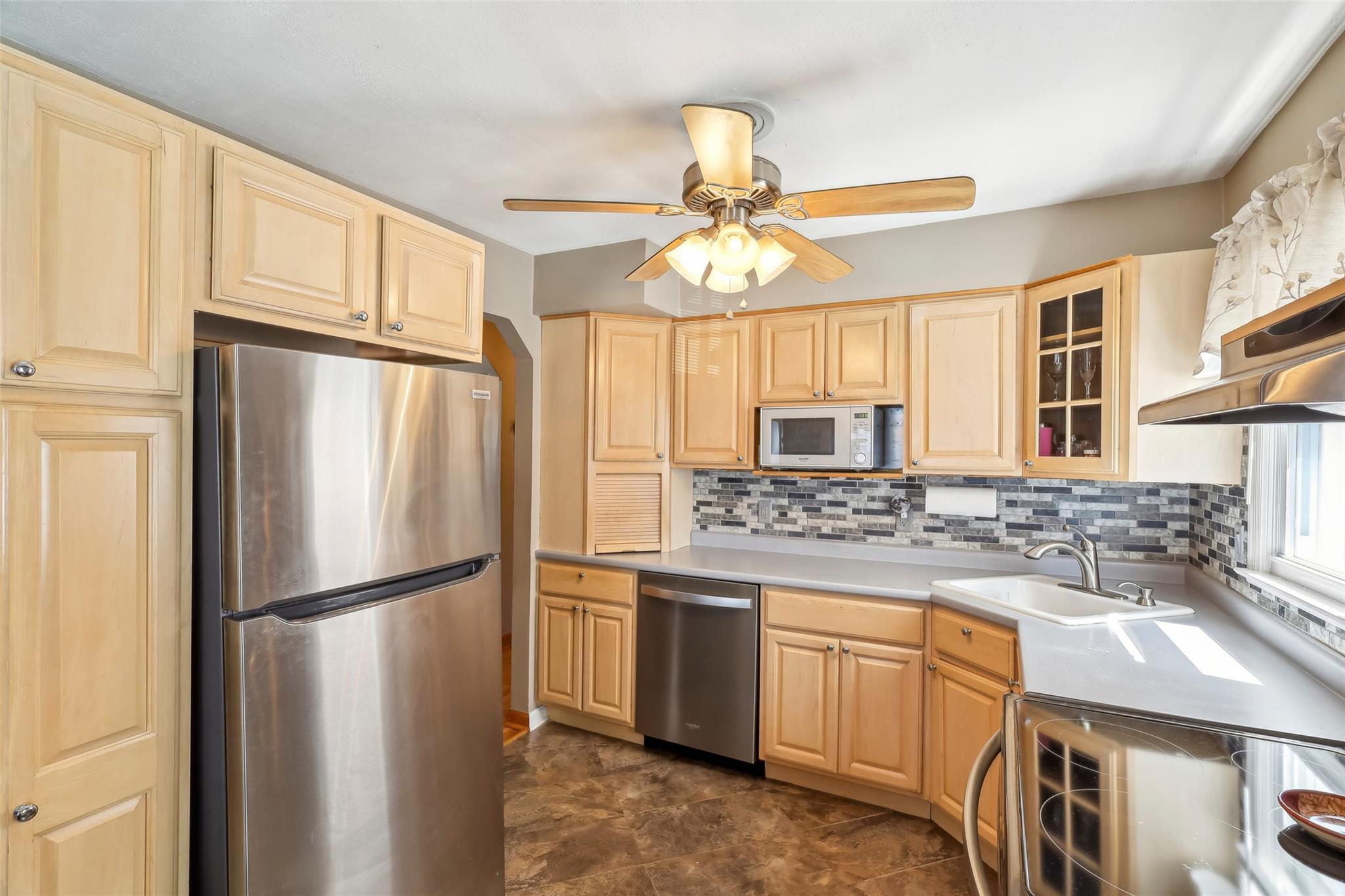 Single Family 3rd  Nassau County, NY 11714, MLS-847397-5