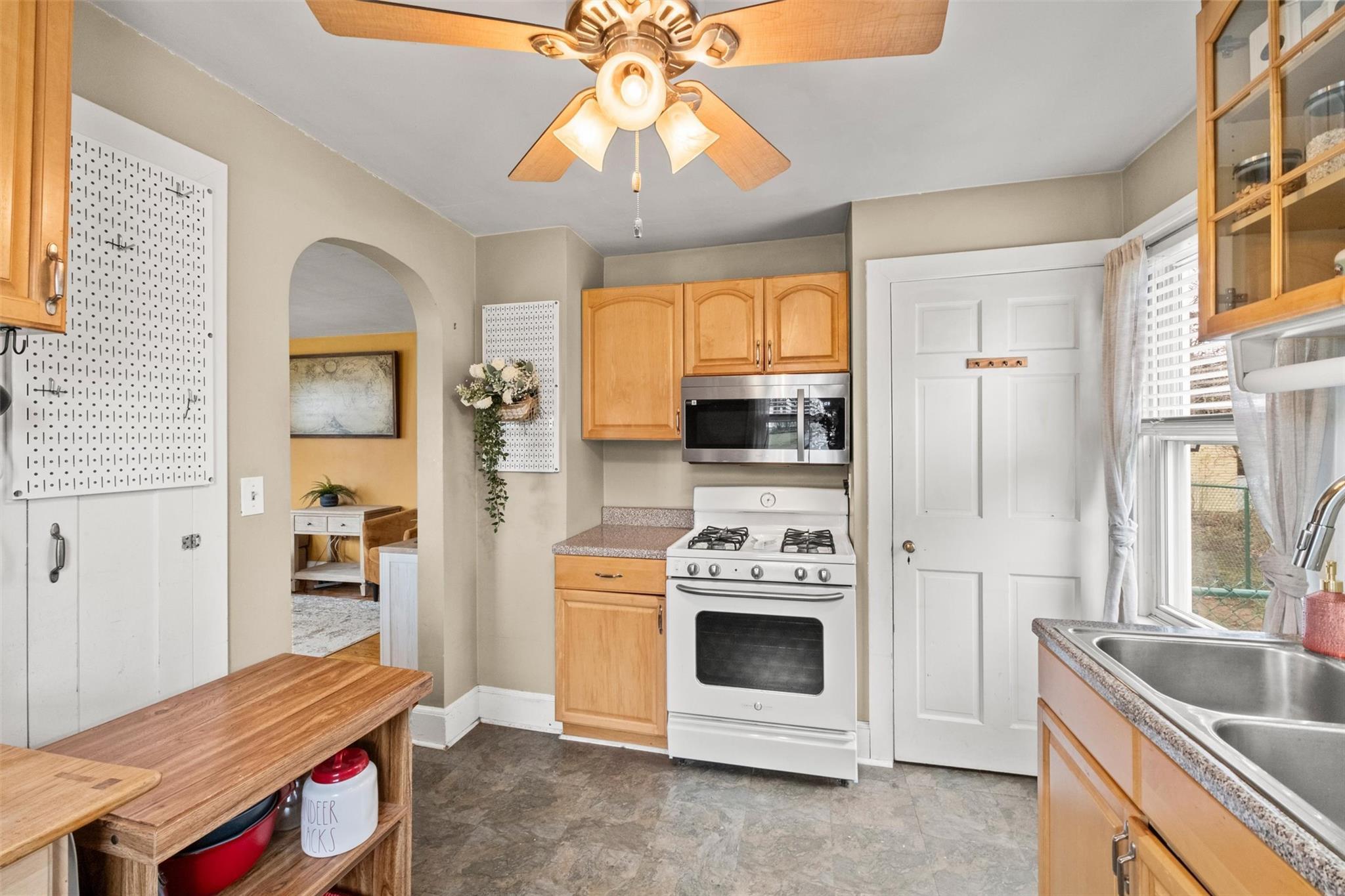 Single Family Hayes  Ulster County, NY 12401, MLS-847398-11