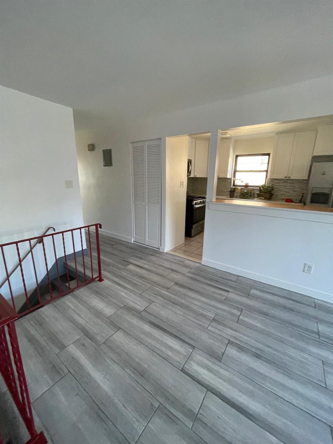 Apartment 98th  Queens, NY 11421, MLS-847401-19