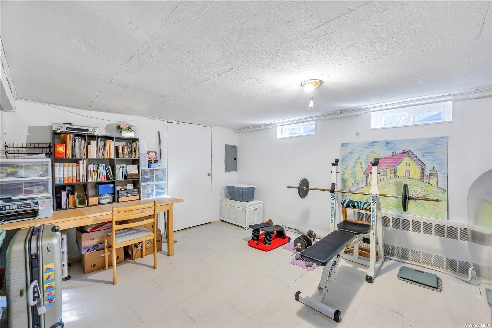 Single Family Inwood  Suffolk County, NY 11784, MLS-847402-21