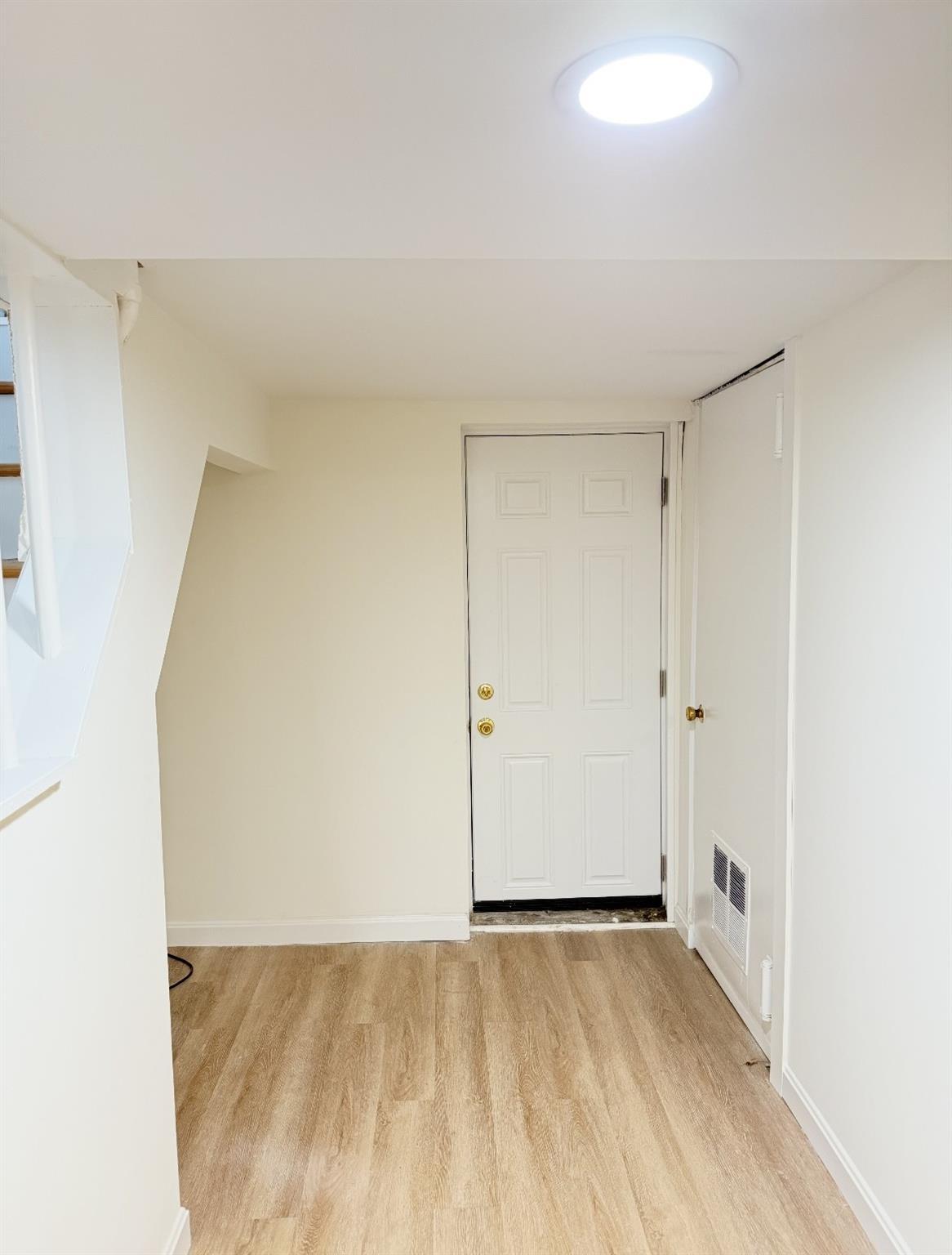 Single Family Oak  Suffolk County, NY 11780, MLS-847425-22