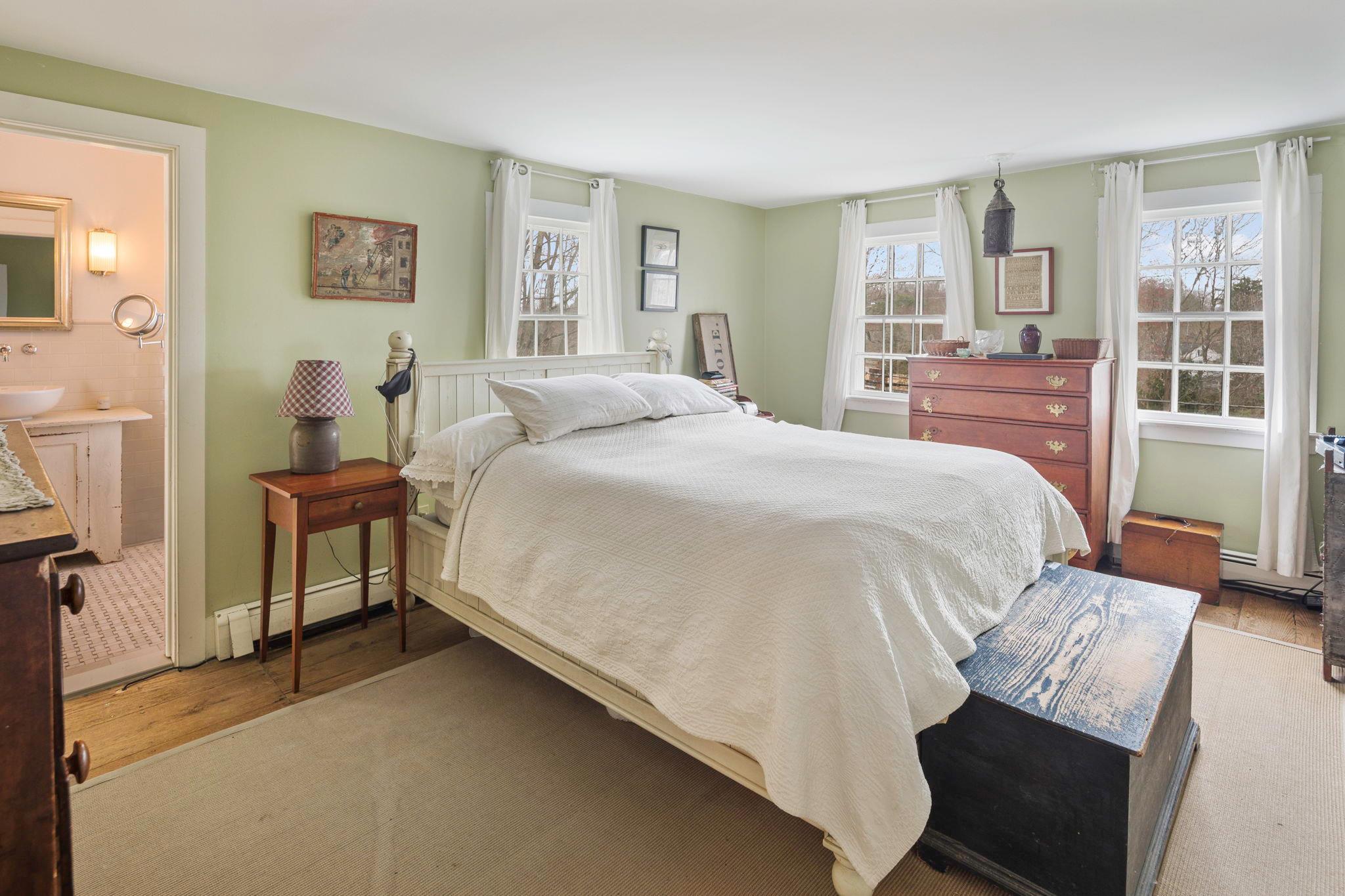 Single Family Main  Westchester County, NY 10590, MLS-847437-21