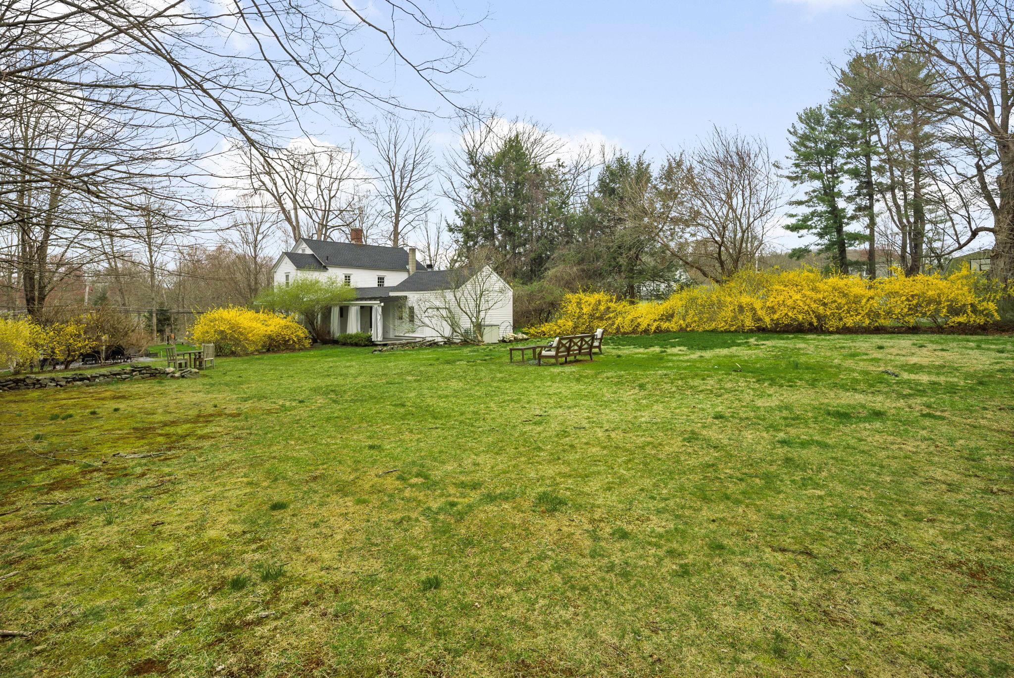 Single Family Main  Westchester County, NY 10590, MLS-847437-30