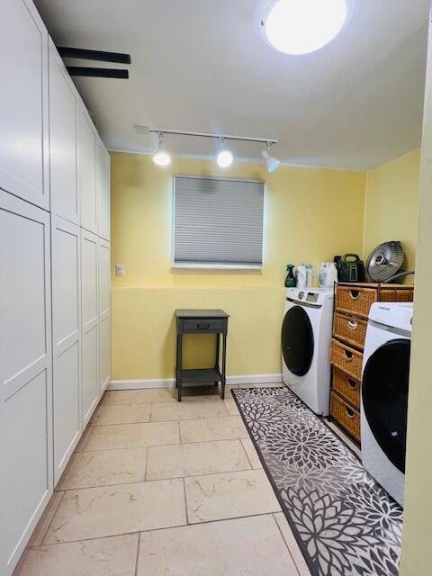 Single Family Race  Suffolk County, NY 11763, MLS-847439-20