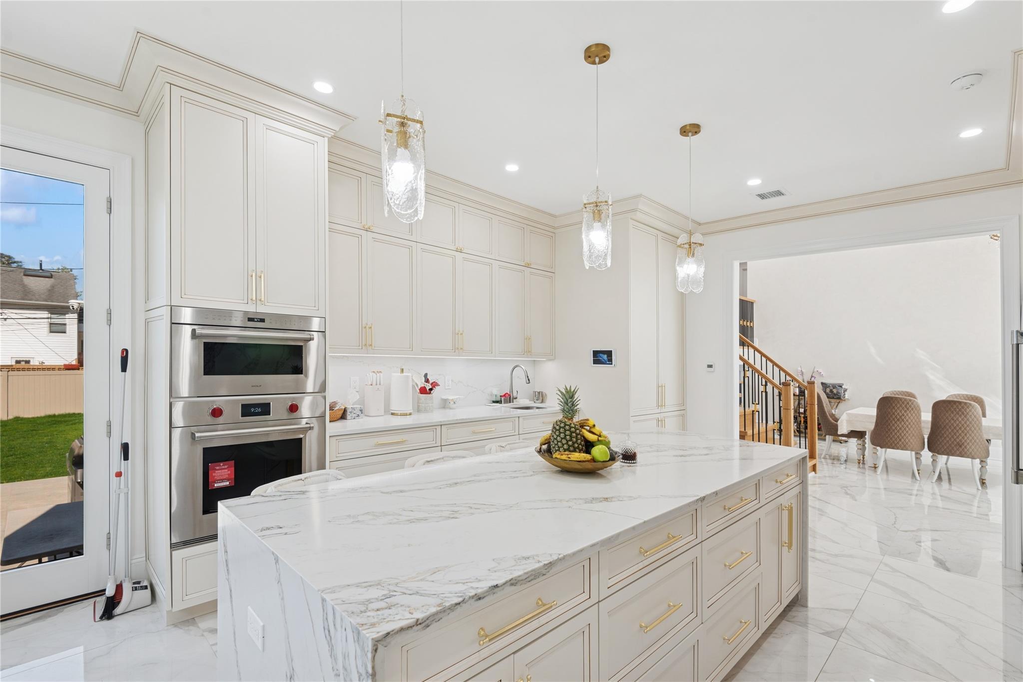 Single Family Oakleigh  Nassau County, NY 11581, MLS-847441-10