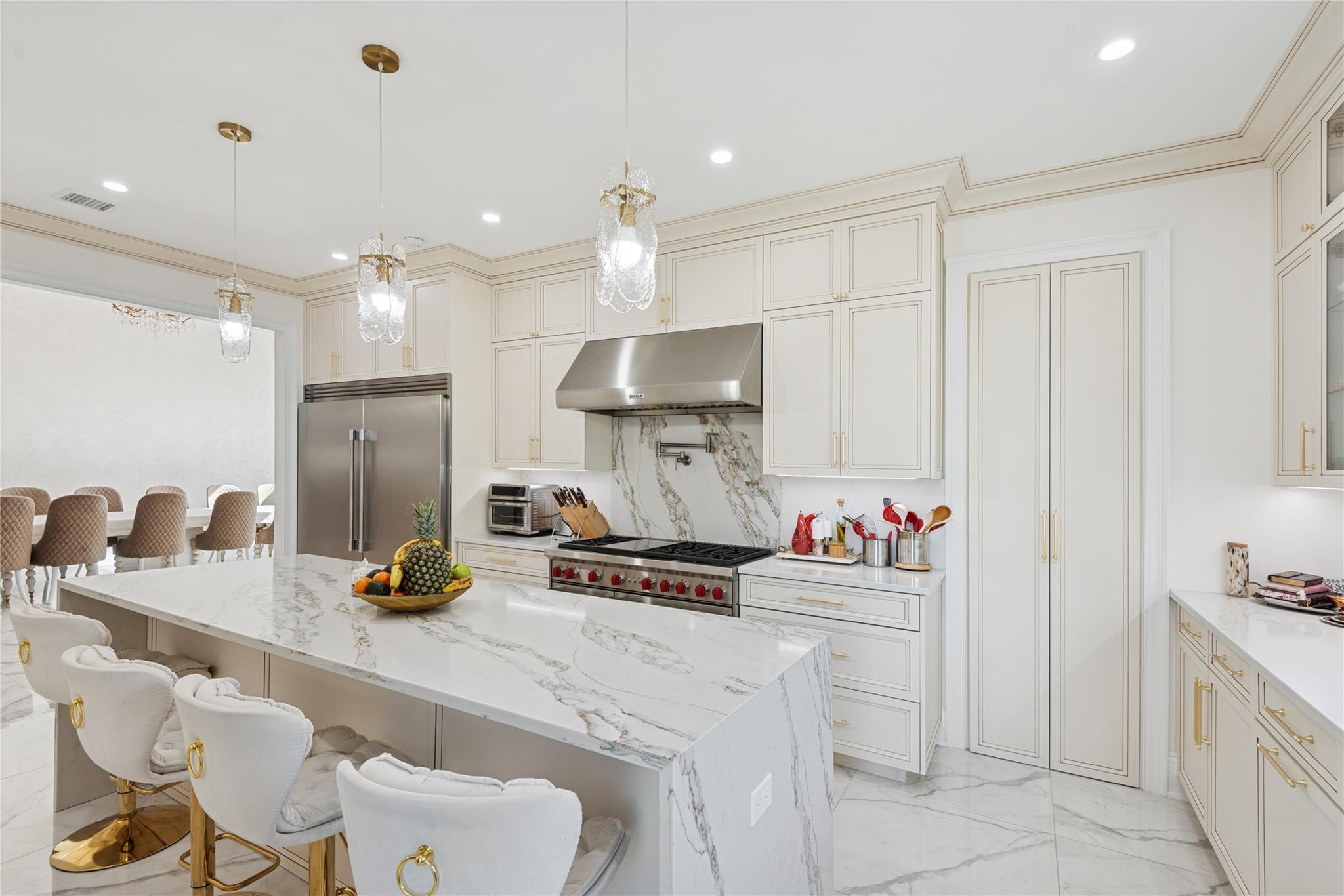 Single Family Oakleigh  Nassau County, NY 11581, MLS-847441-11