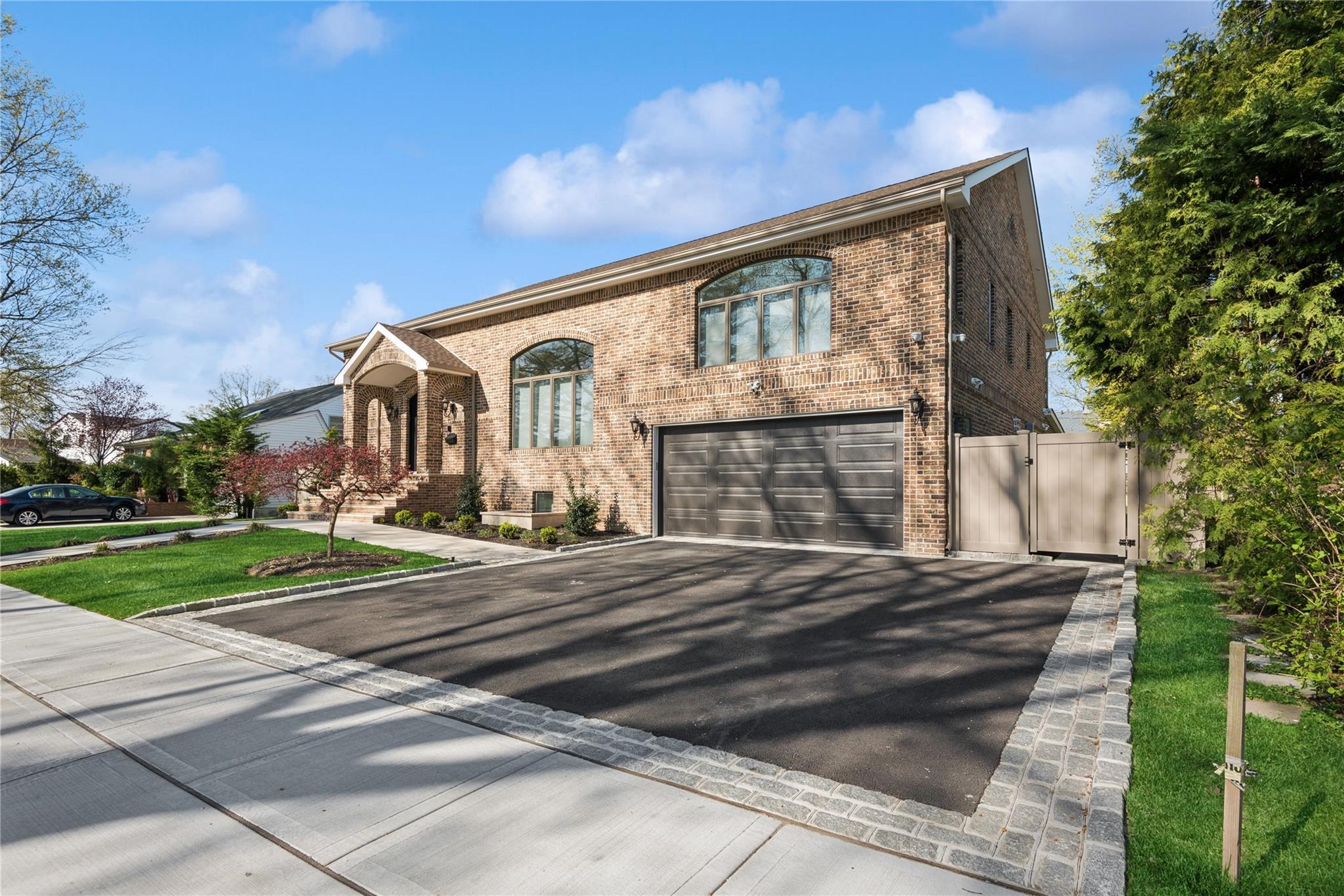 Single Family Oakleigh  Nassau County, NY 11581, MLS-847441-2