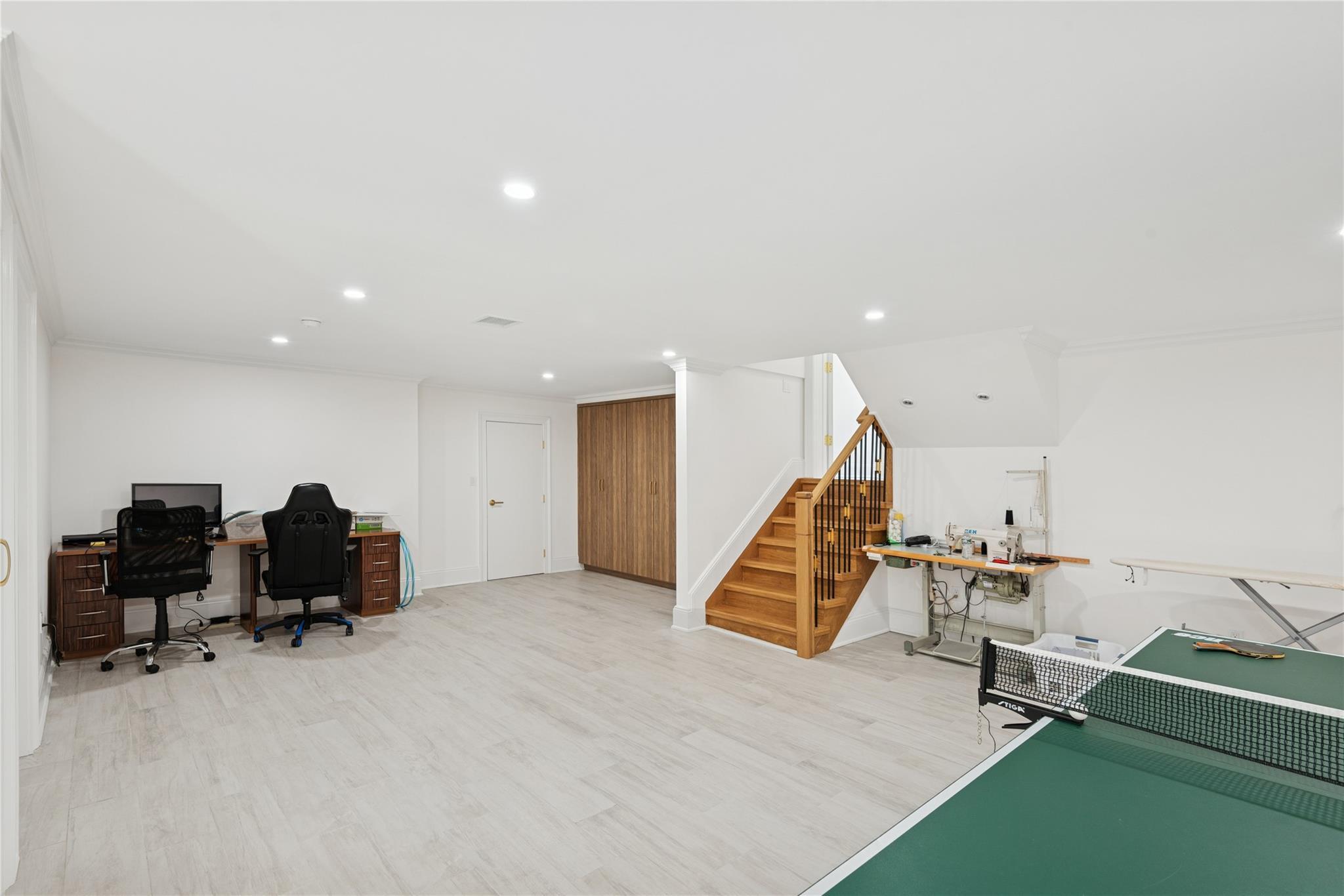 Single Family Oakleigh  Nassau County, NY 11581, MLS-847441-21