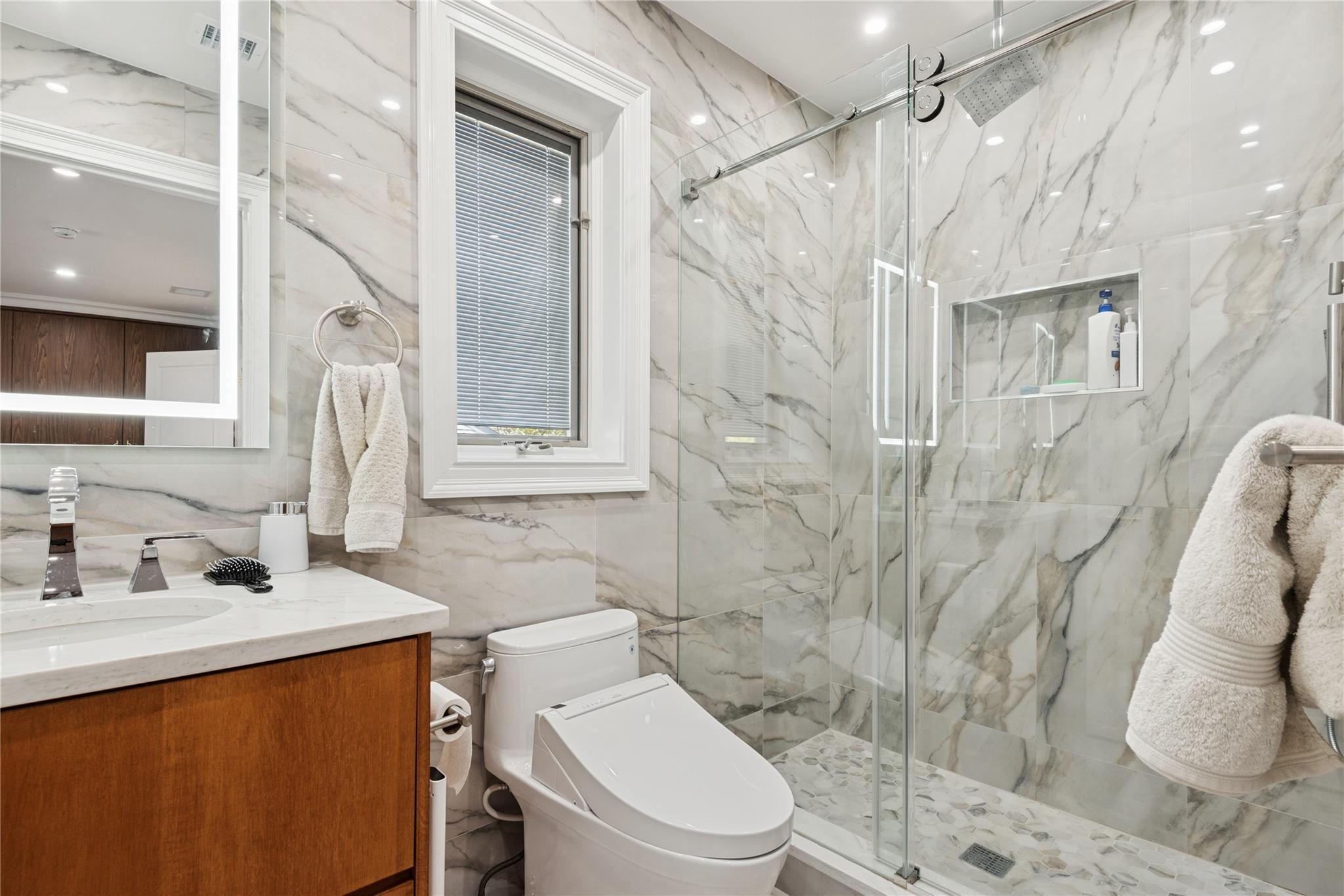 Single Family Oakleigh  Nassau County, NY 11581, MLS-847441-26