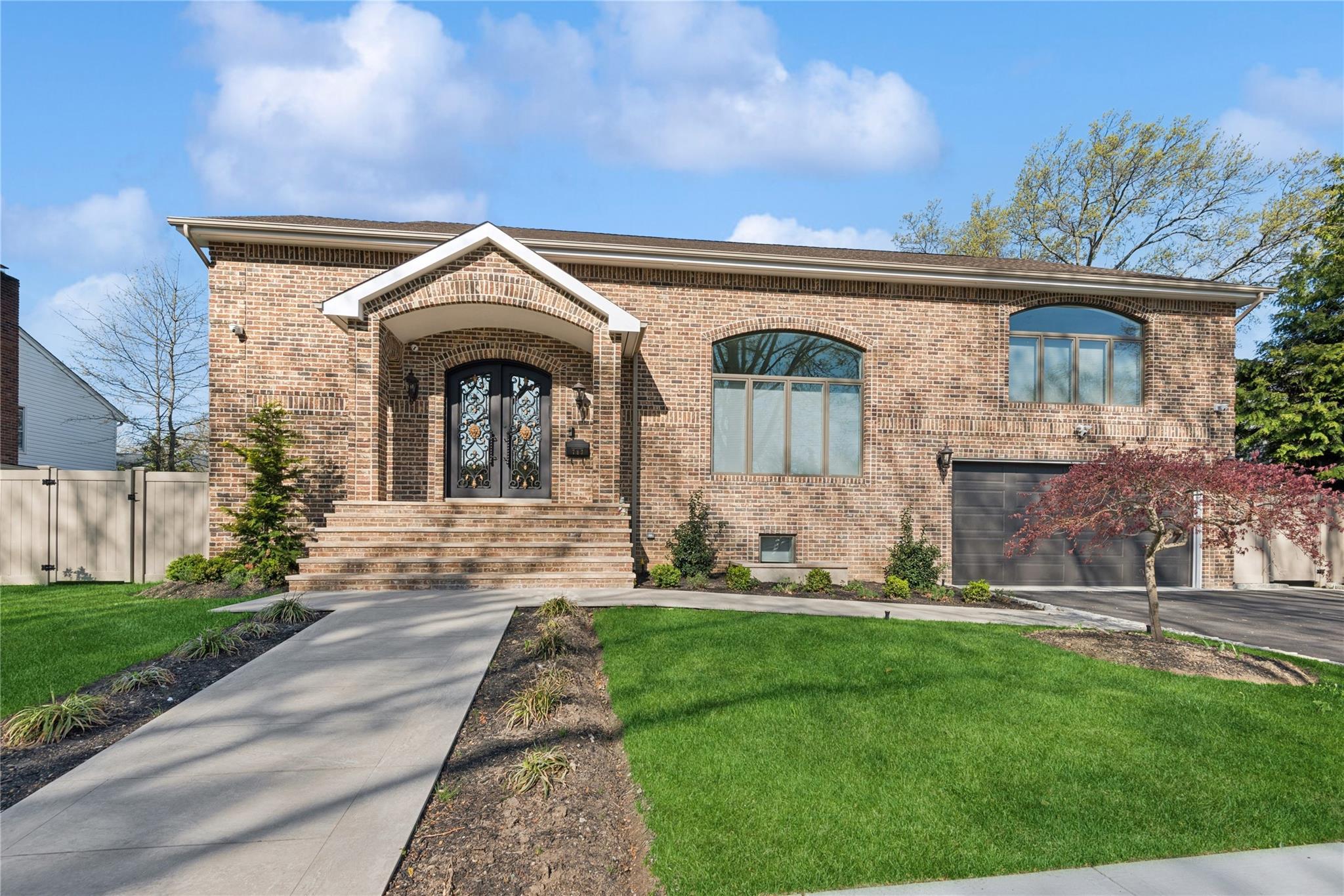 Single Family Oakleigh  Nassau County, NY 11581, MLS-847441-3