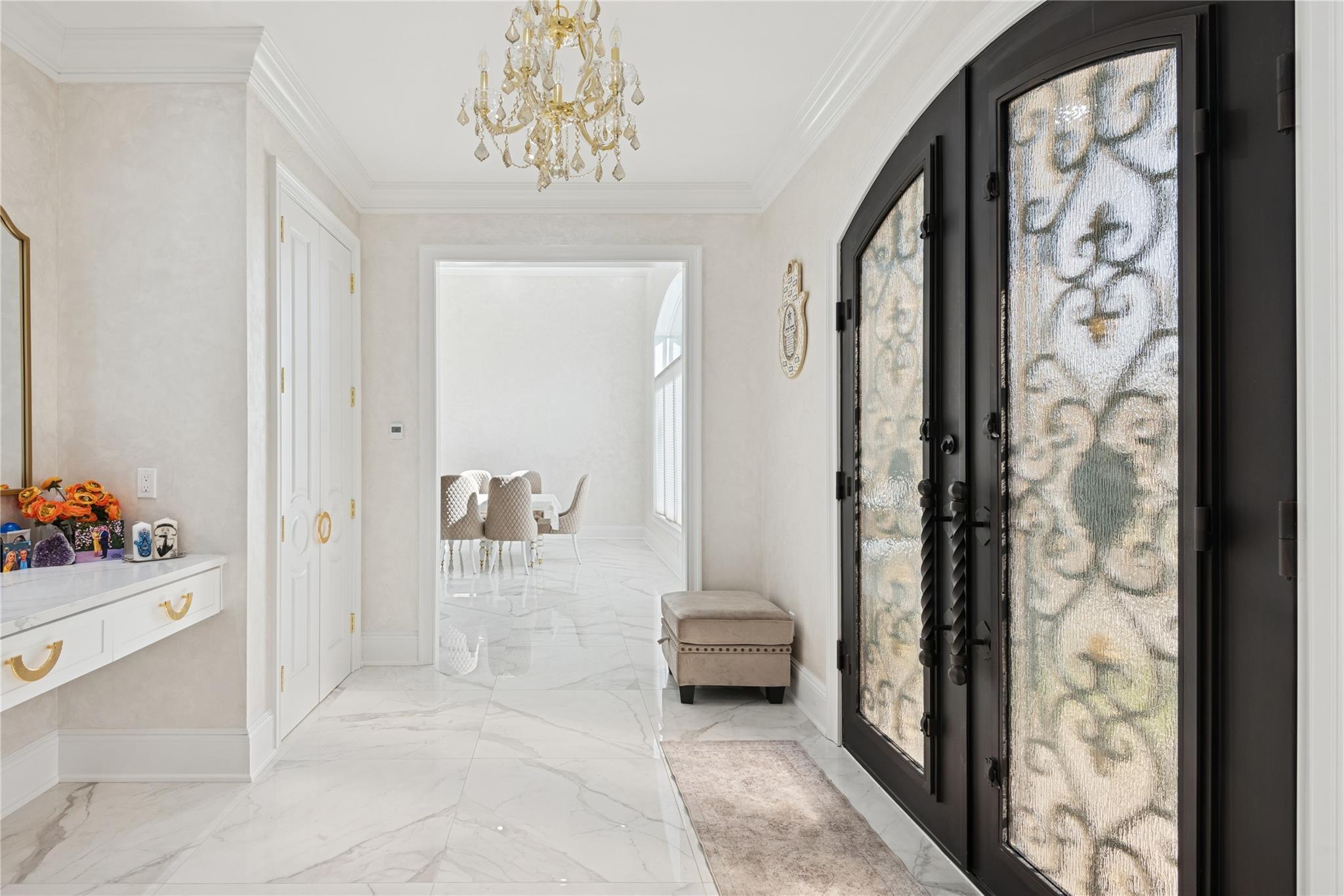 Single Family Oakleigh  Nassau County, NY 11581, MLS-847441-6