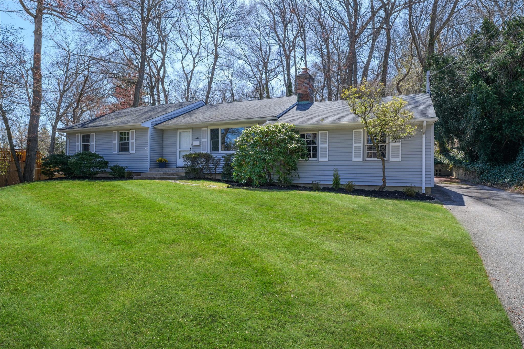 Single Family Bayville  Nassau County, NY 11709, MLS-847454-2