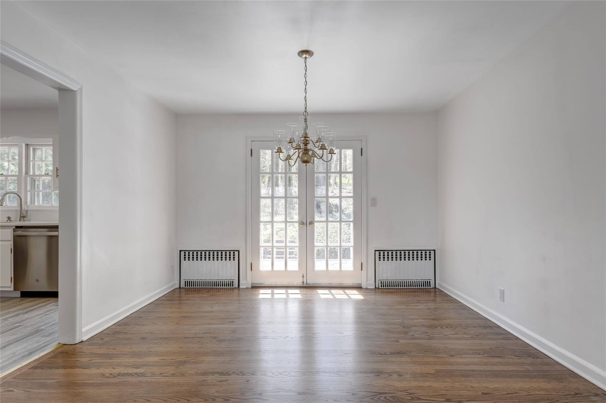 Single Family Bayville  Nassau County, NY 11709, MLS-847454-7