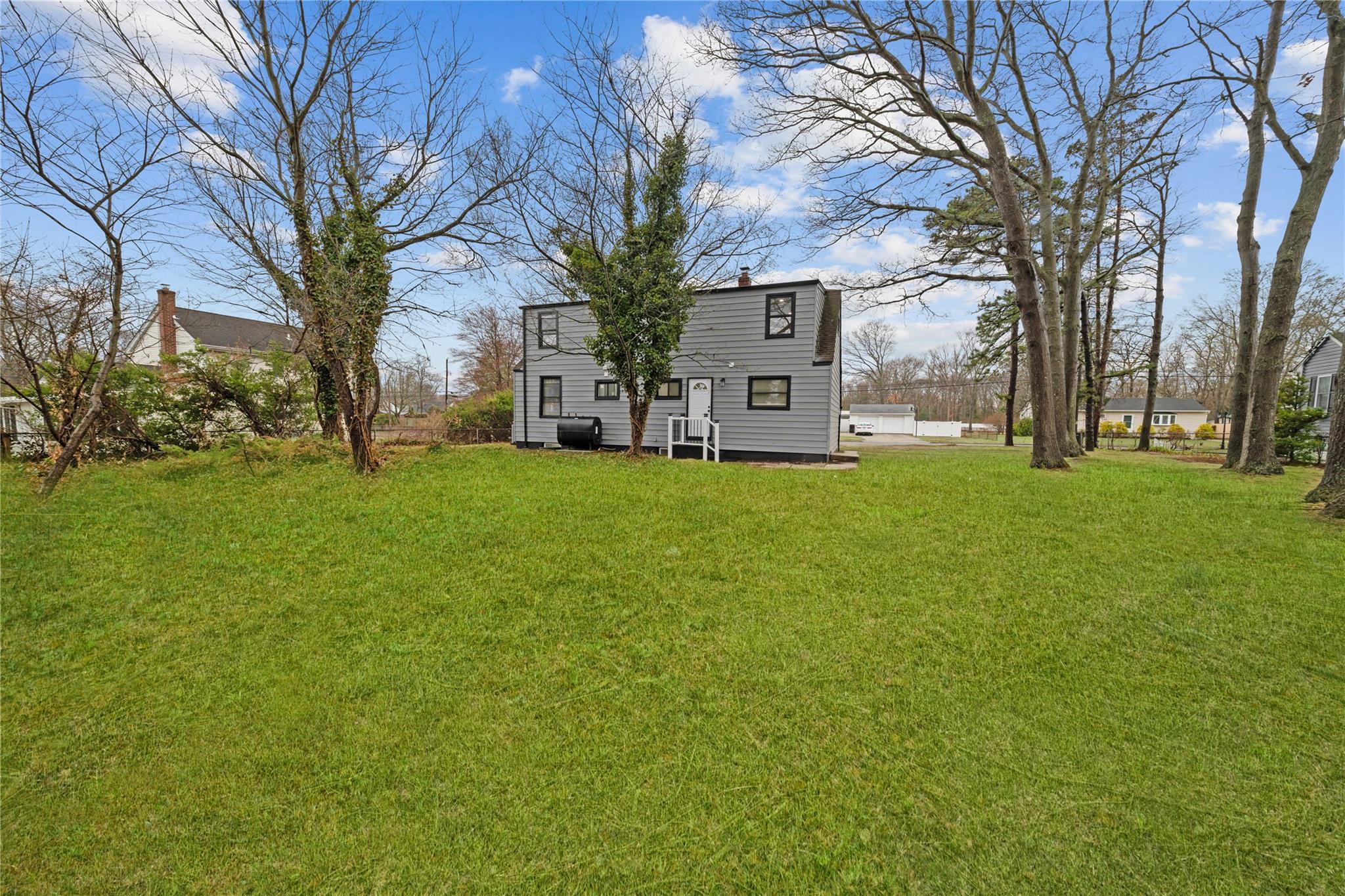Single Family Duke  Suffolk County, NY 11706, MLS-847470-10
