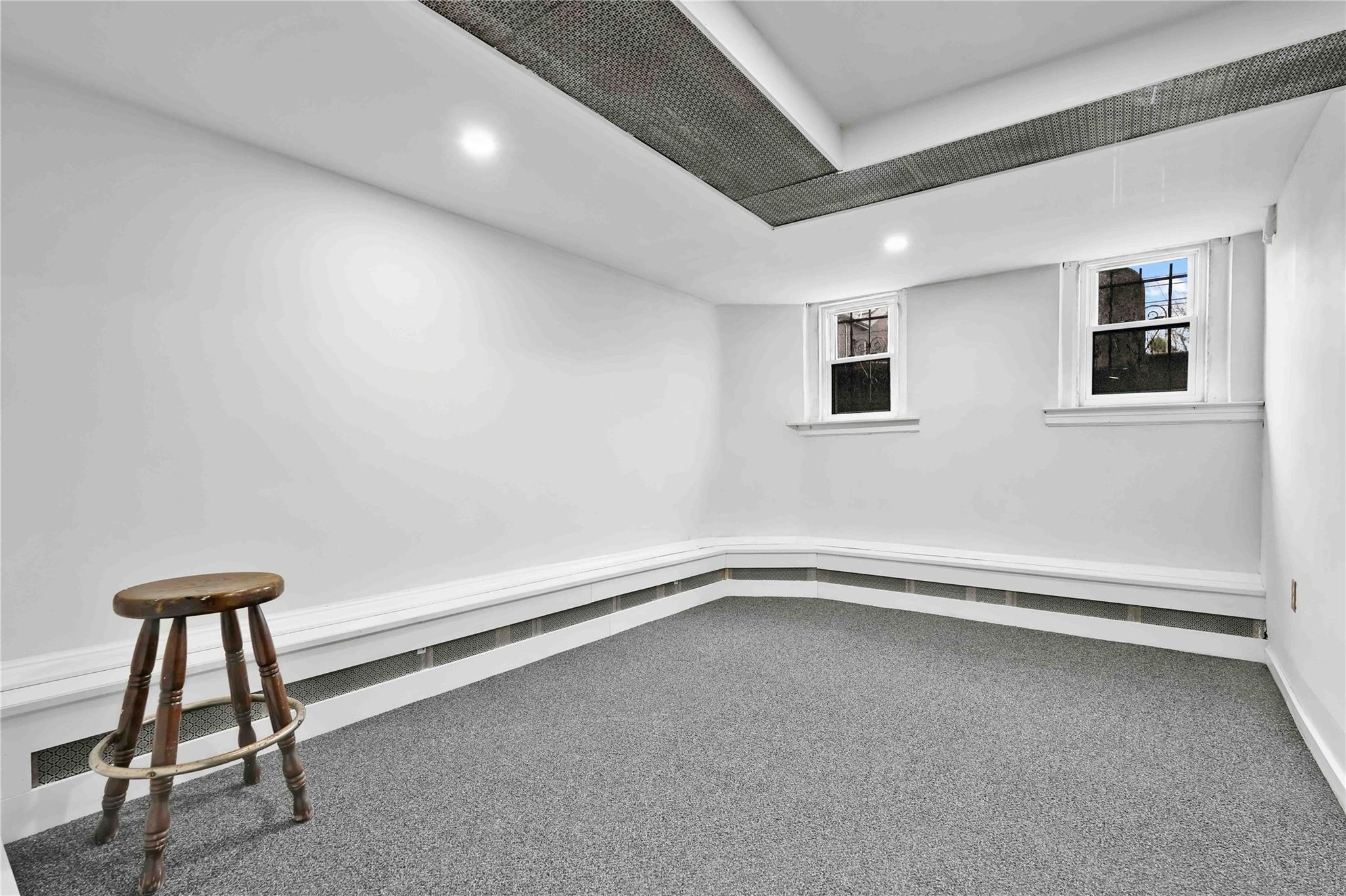 Single Family Hazen  Queens, NY 11370, MLS-847510-17