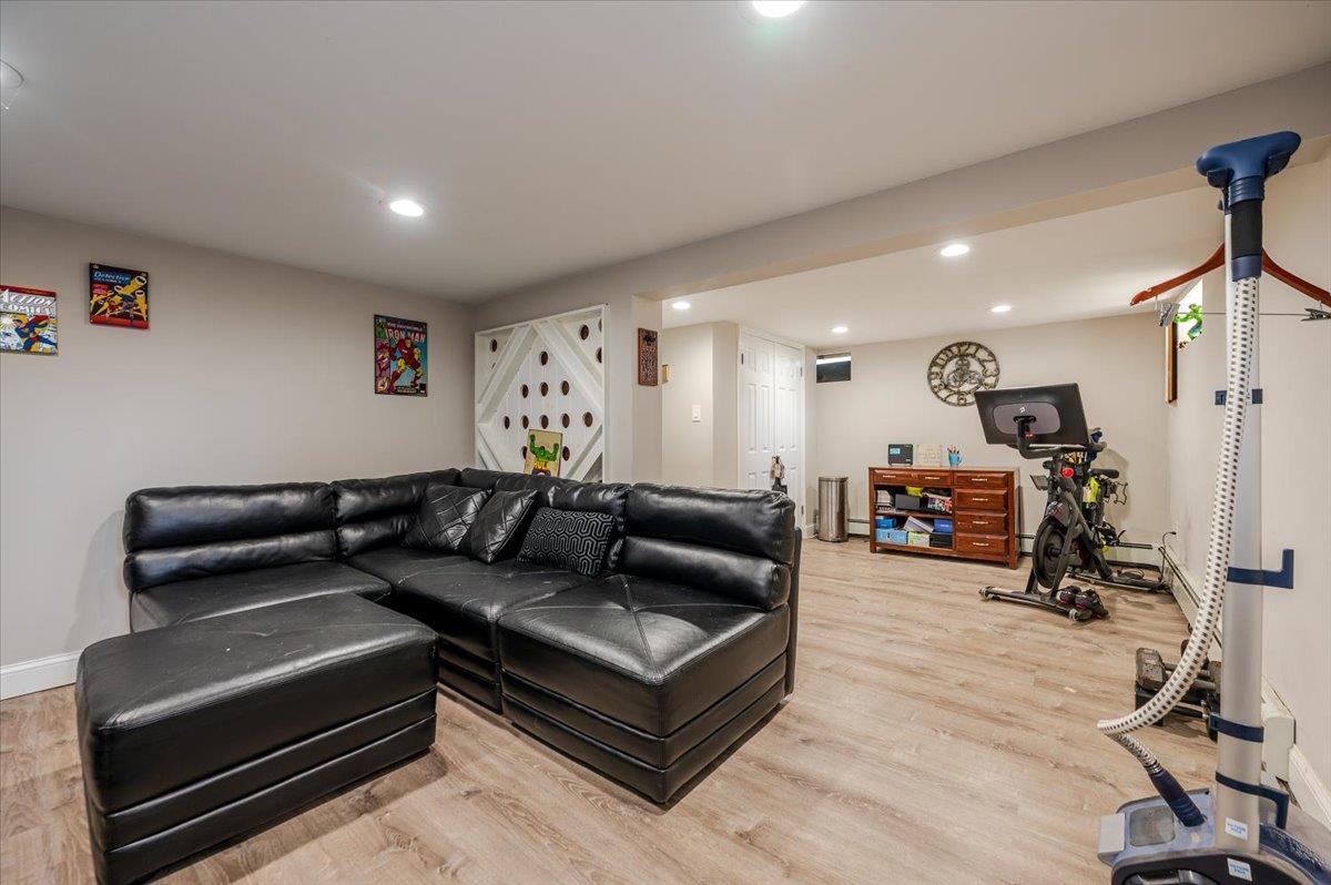 Single Family Saint Nicholas  Suffolk County, NY 11787, MLS-847523-10