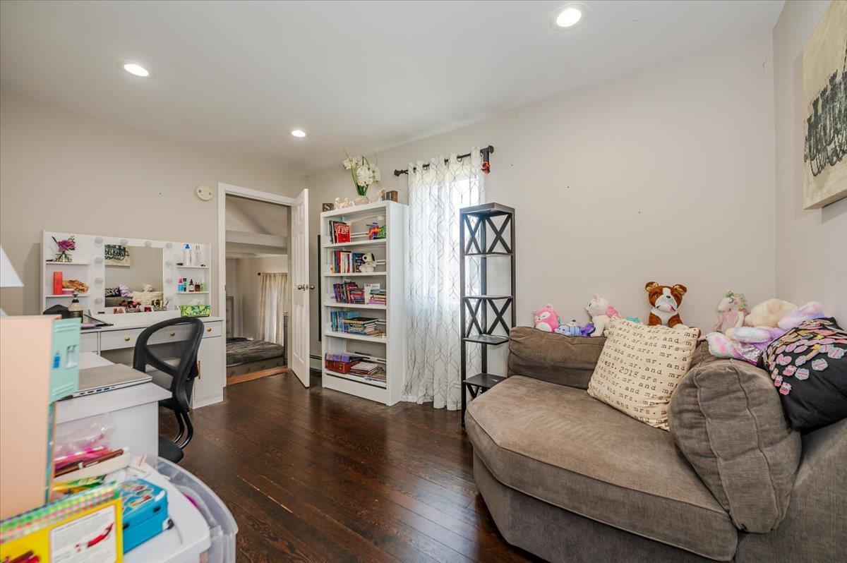 Single Family Saint Nicholas  Suffolk County, NY 11787, MLS-847523-13
