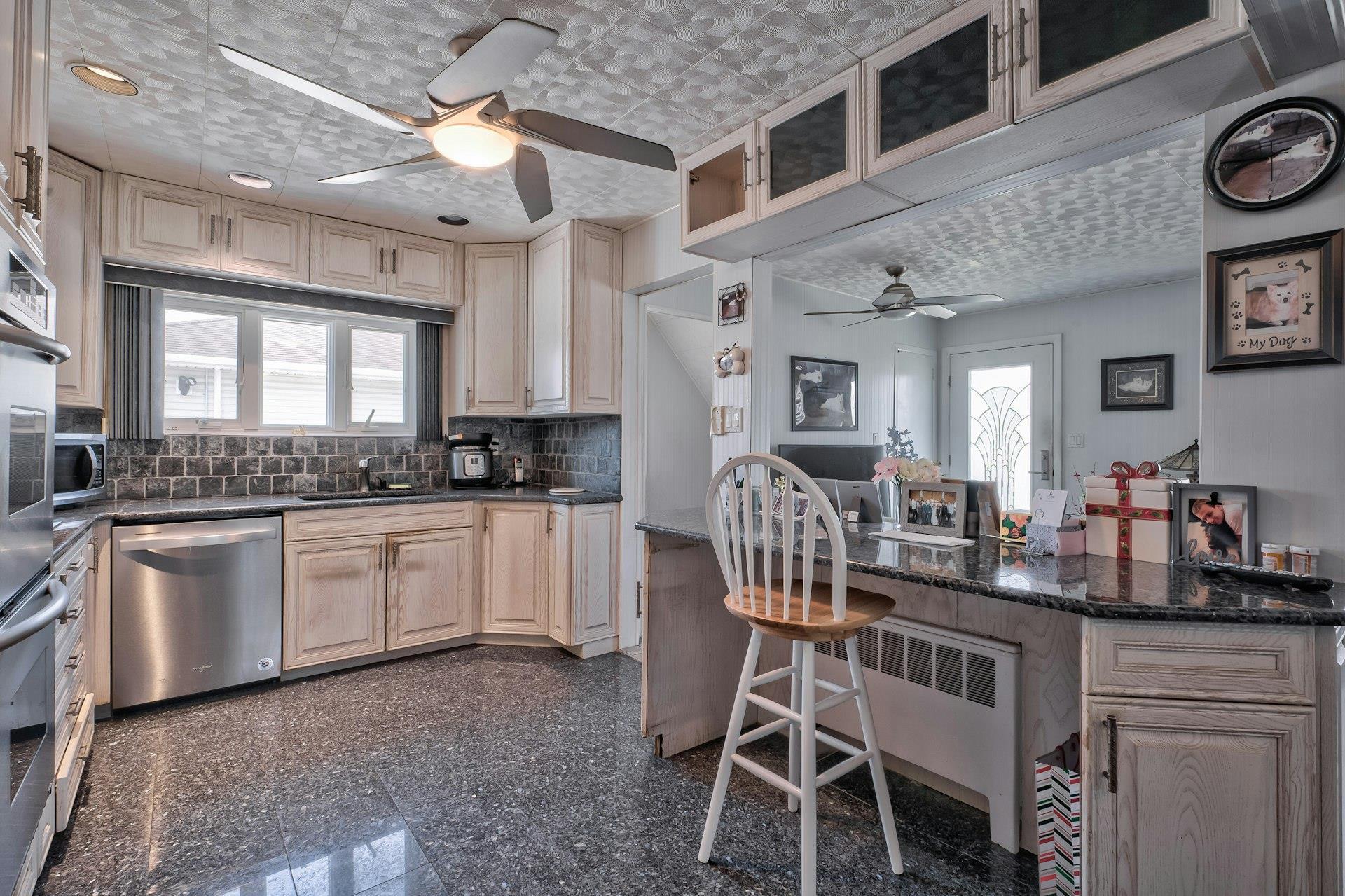 Single Family Harbor  Nassau County, NY 11783, MLS-847559-5