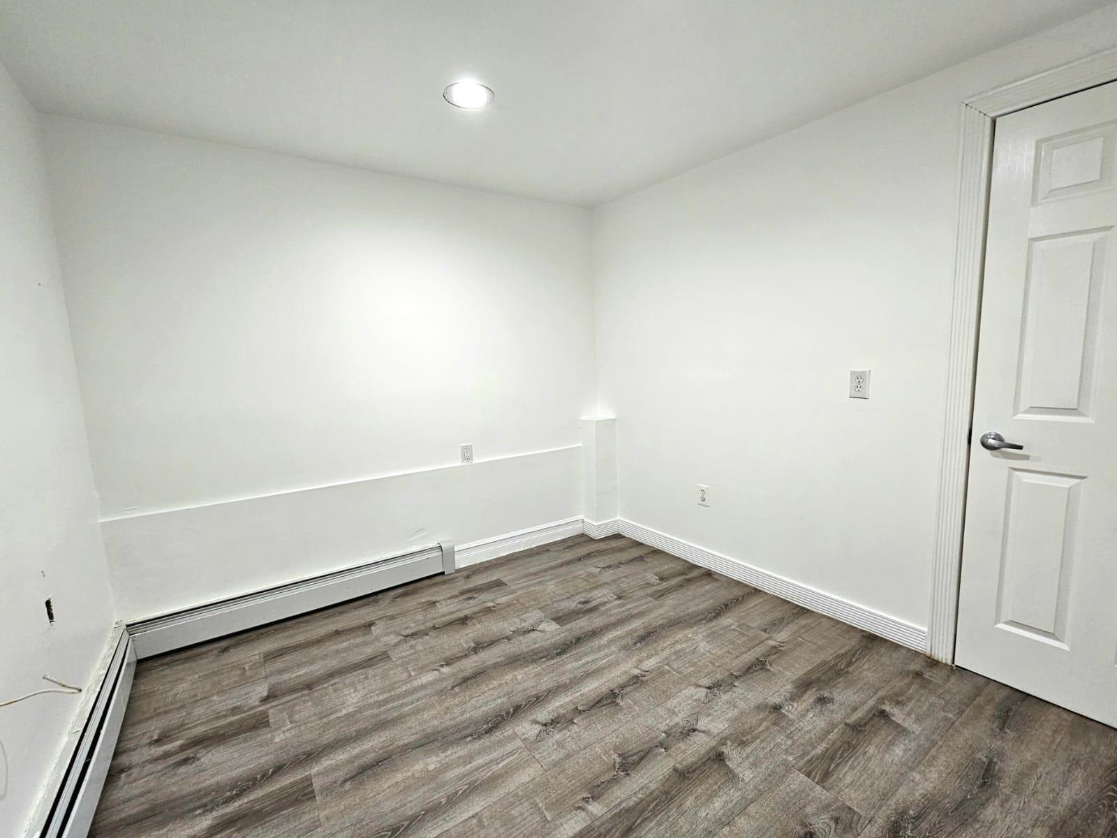 Apartment 231st  Queens, NY 11413, MLS-847564-5