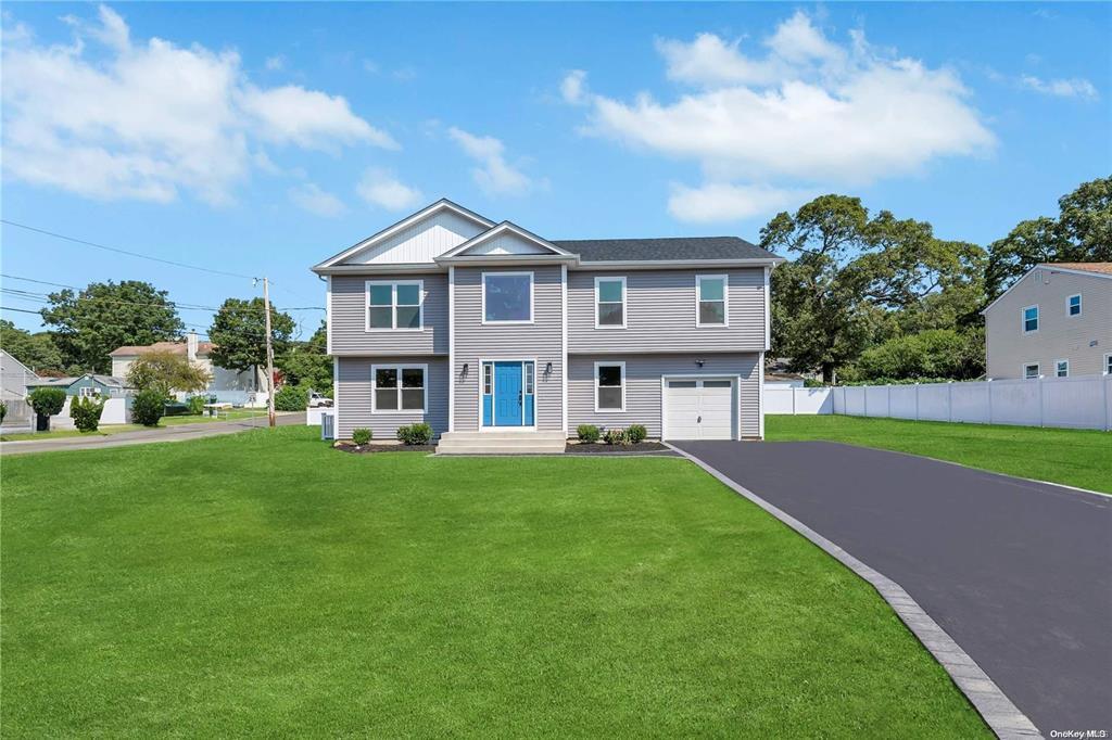 Single Family Tarkill  Suffolk County, NY 11961, MLS-847567-5