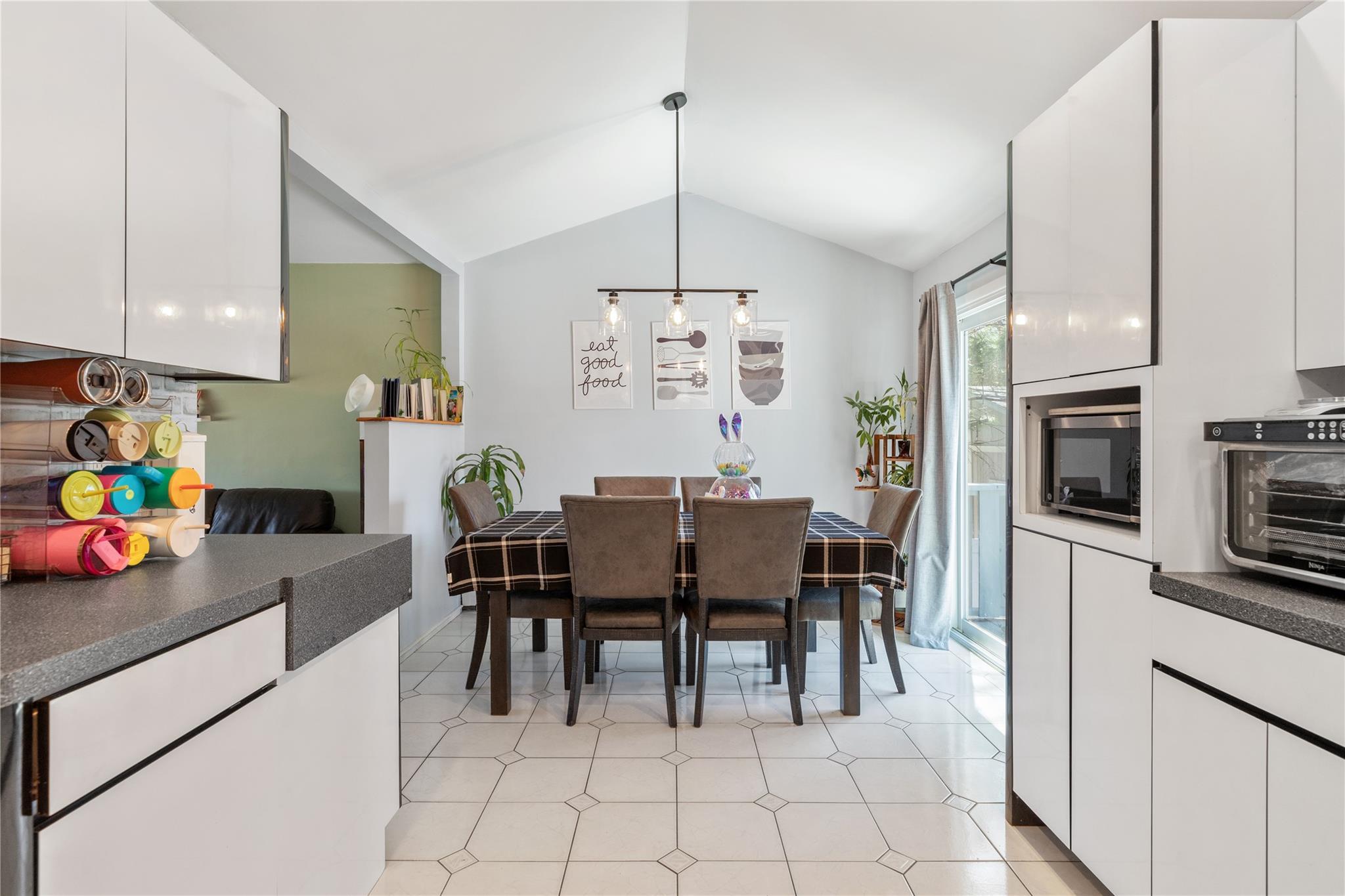 Single Family Bay Shore  Suffolk County, NY 11795, MLS-847583-13