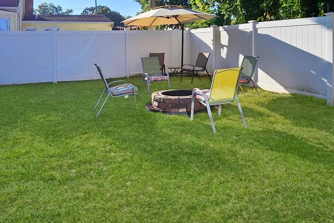Single Family Bay Shore  Suffolk County, NY 11795, MLS-847583-19