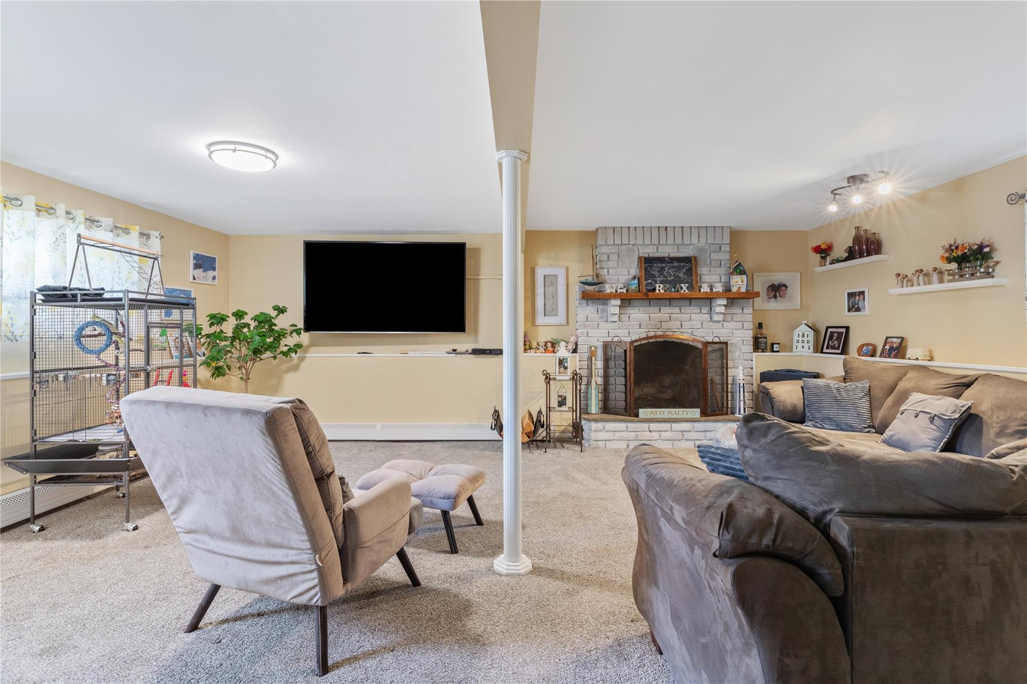 Single Family Bay Shore  Suffolk County, NY 11795, MLS-847583-3